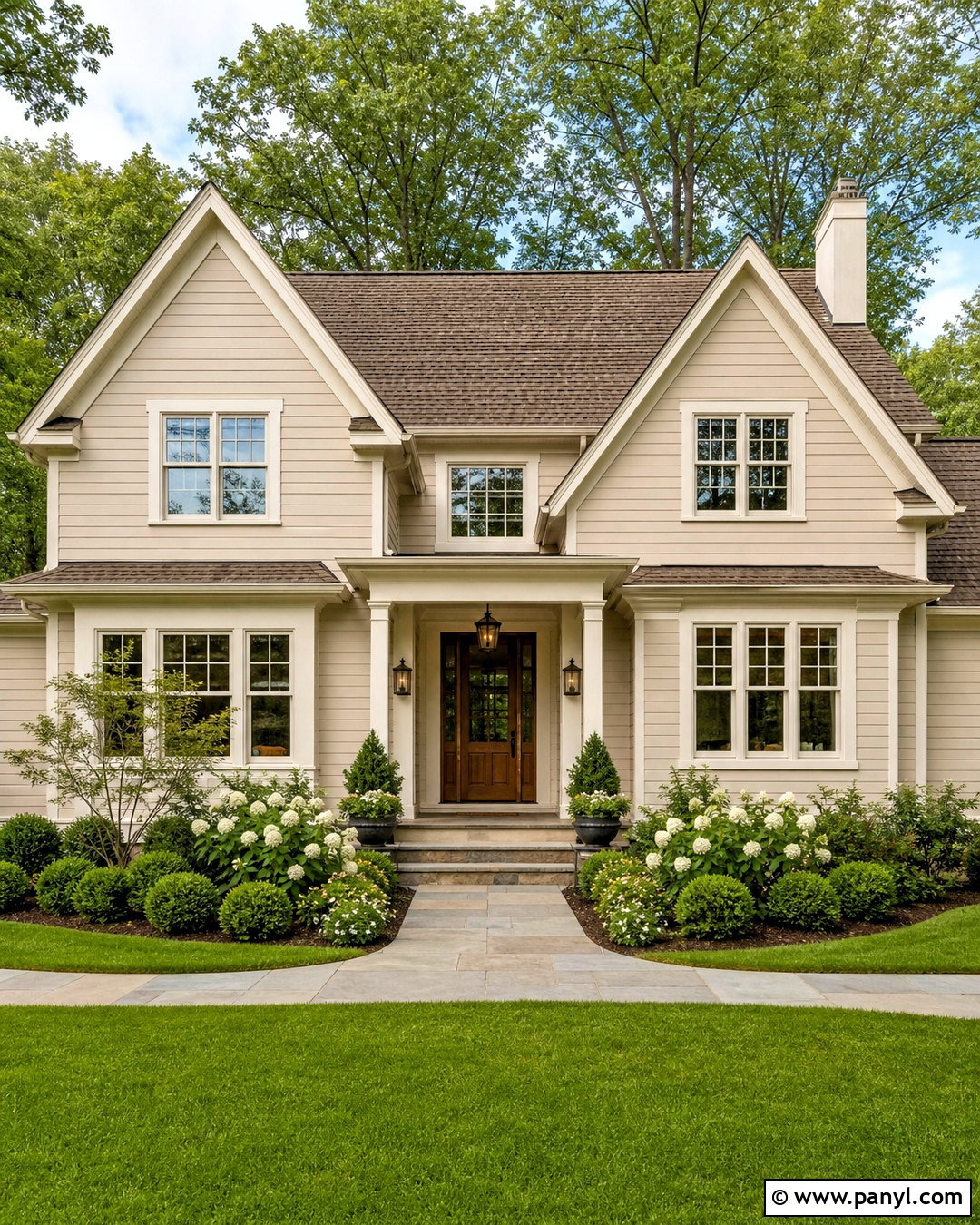 20 Accessible Beige Exterior Ideas for Timeless Curb Appeal