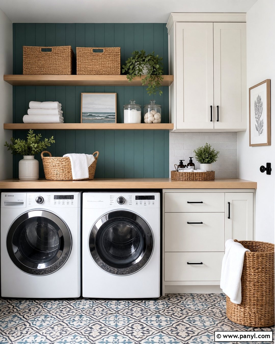 Aegean Teal Laundry Room Accent Wall - 20 Aegean Teal Accent Wall Ideas