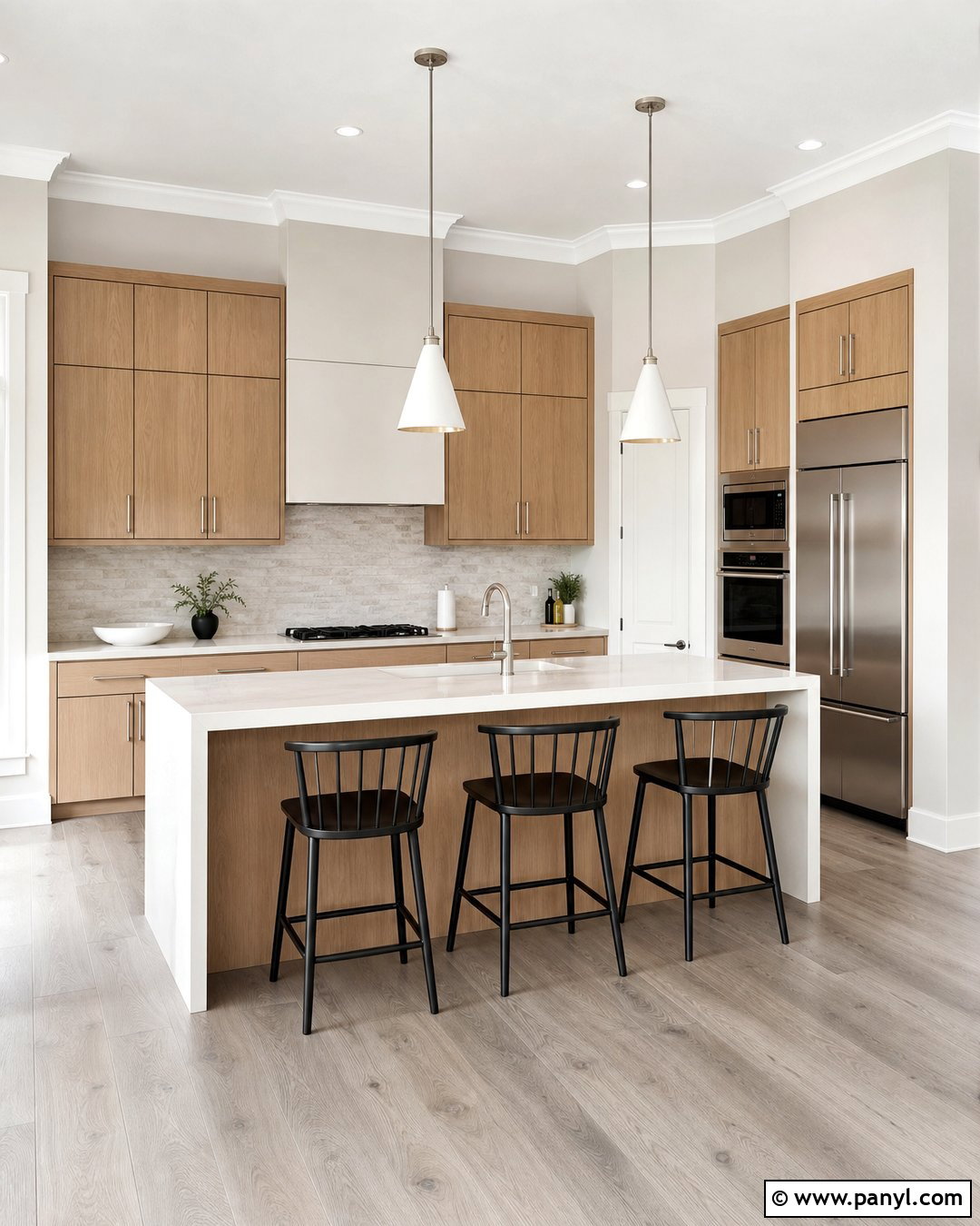 Alabaster Kitchen Walls With Natural Oak Cabinets - 35 Alabaster Walls With White Trim Ideas