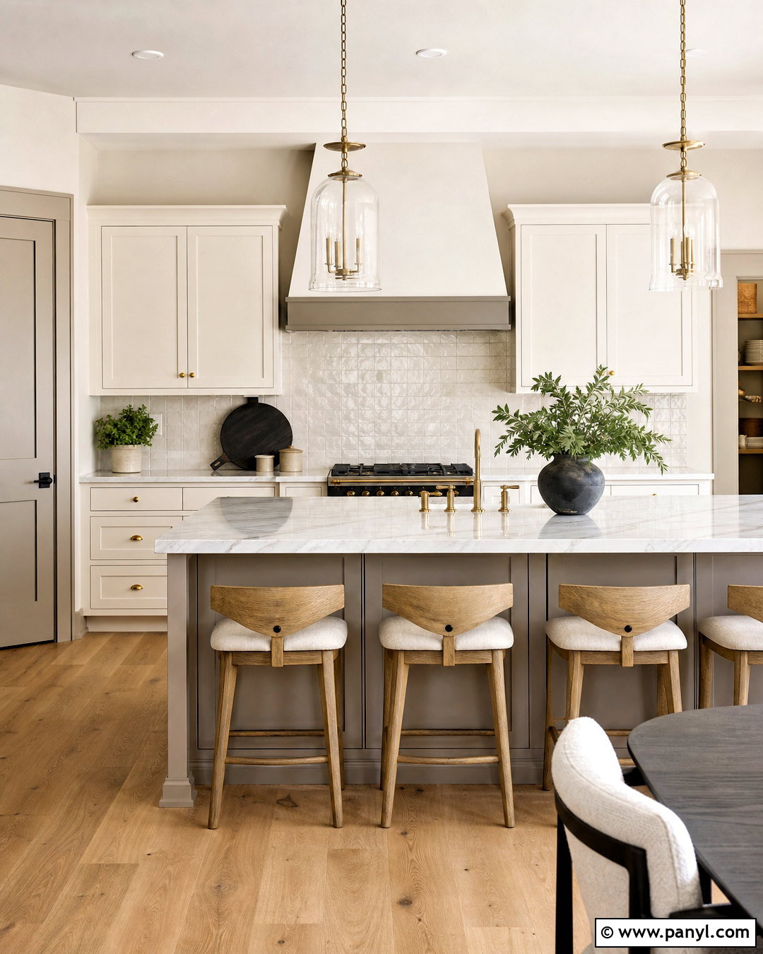 Alabaster Walls With Accessible Beige Trim Kitchen - 20 alabaster walls accessible beige trim ideas