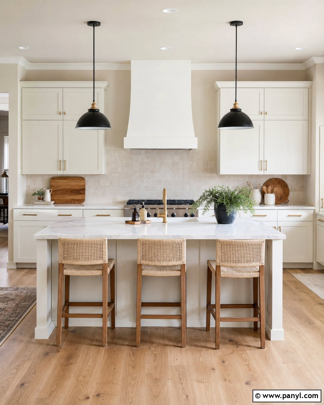 Balanced Beige Kitchen With White Cabinets - 25 Balanced Beige Walls
