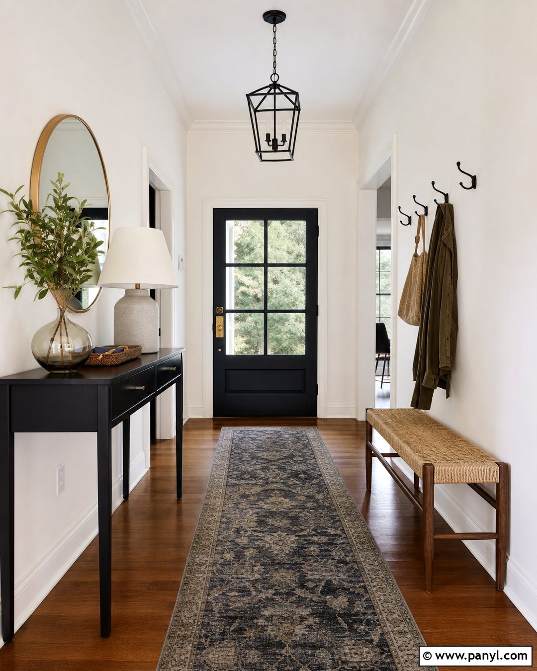 Ballet White Entryway With Black Console - 30 Ballet White Benjamin Moore Walls