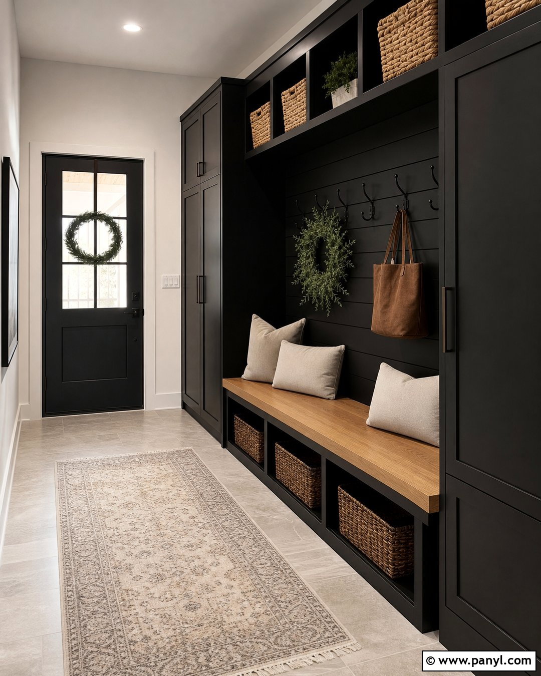 Black Accent Wall Mudroom - 30 Accent Wall Black Ideas