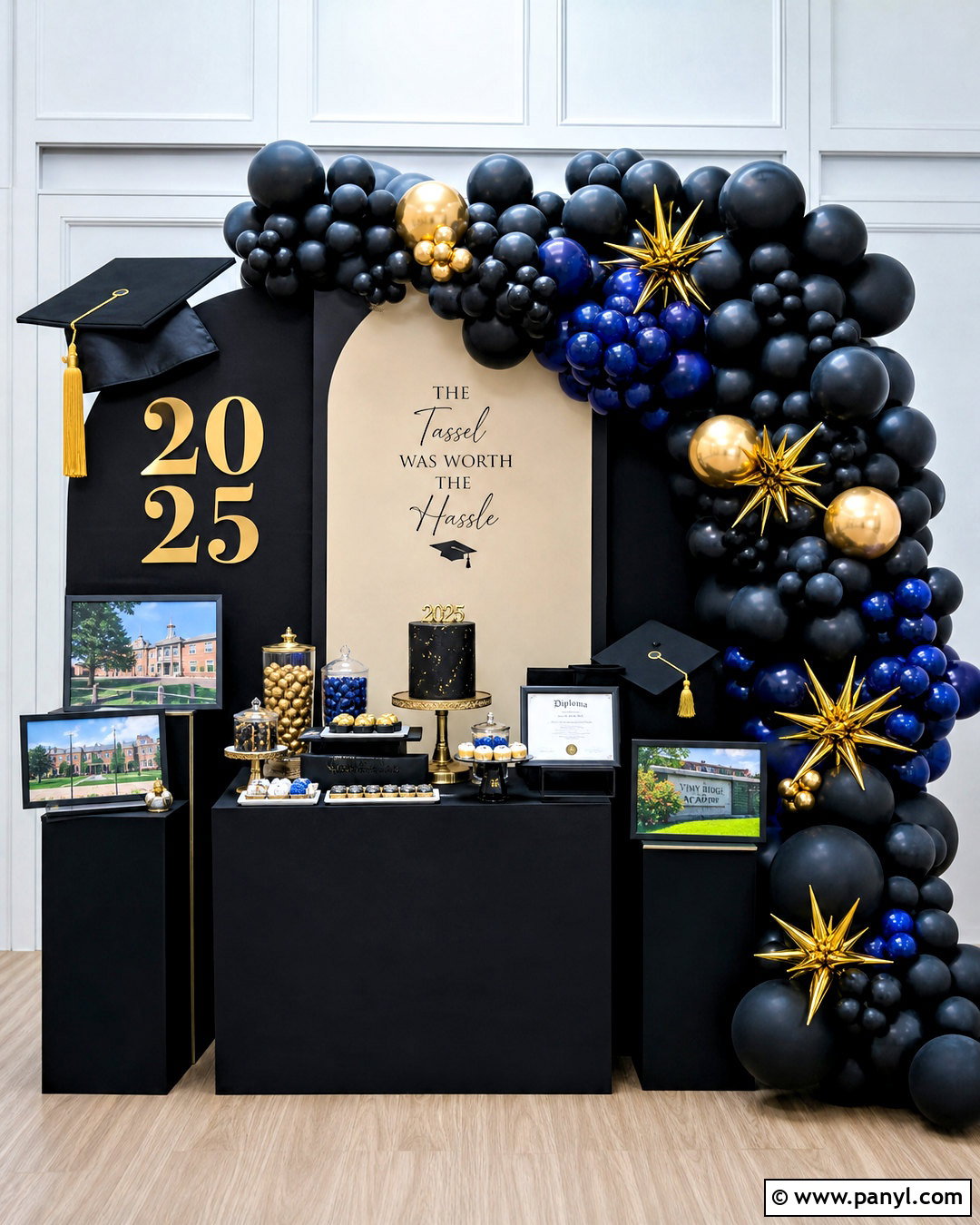 Black Balloon Wall For Graduation - 20 black balloon wall ideas