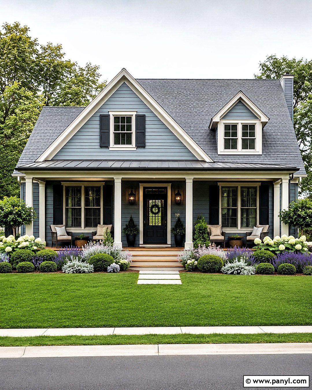 Black House Exterior - 20 outdoor colours for houses