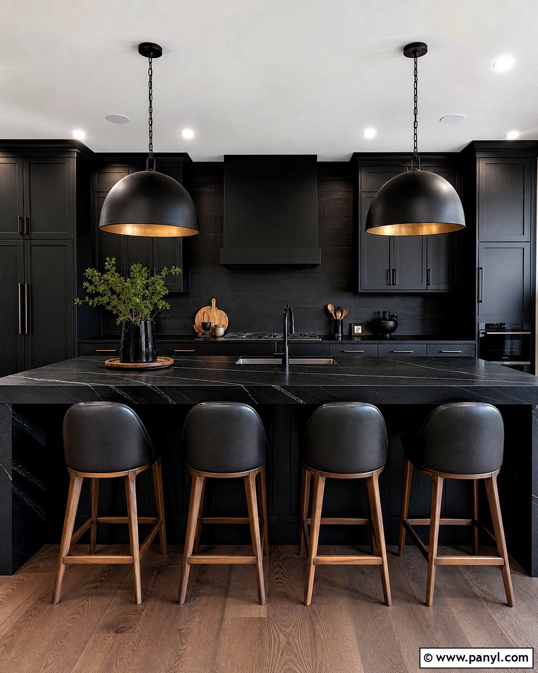 20 All Black Kitchen Ideas for a Sleek, Dramatic Upgrade