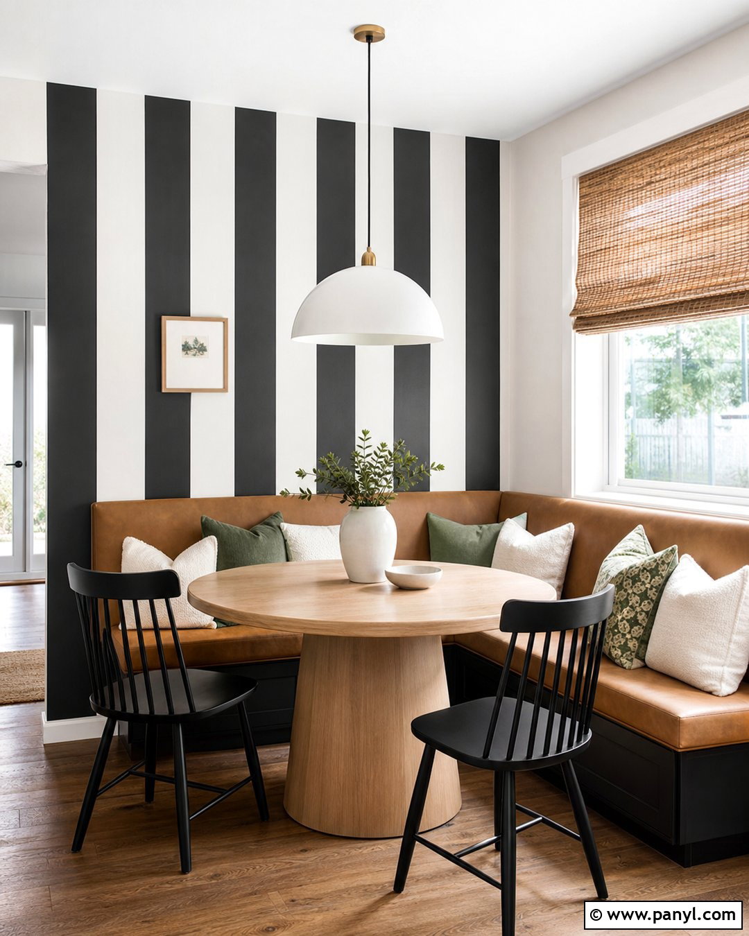 Black Kitchen Nook Wall With White Stripes - 20 Black Wall With White Stripes