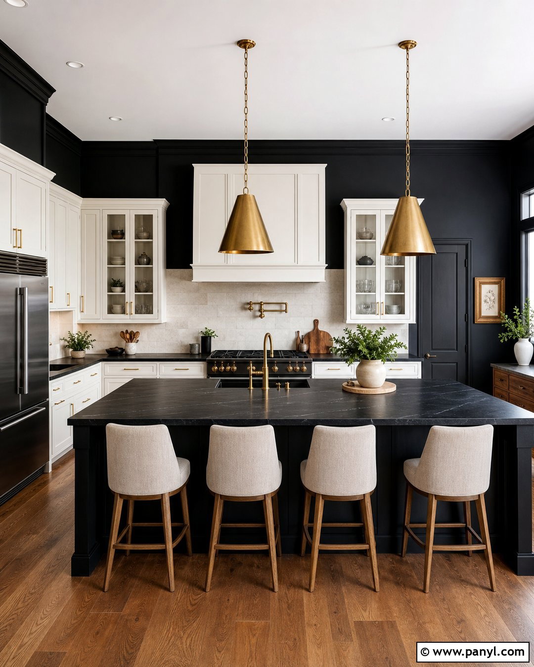 Black Kitchen Walls With Brass Accents - 30 black walls kitchen ideas