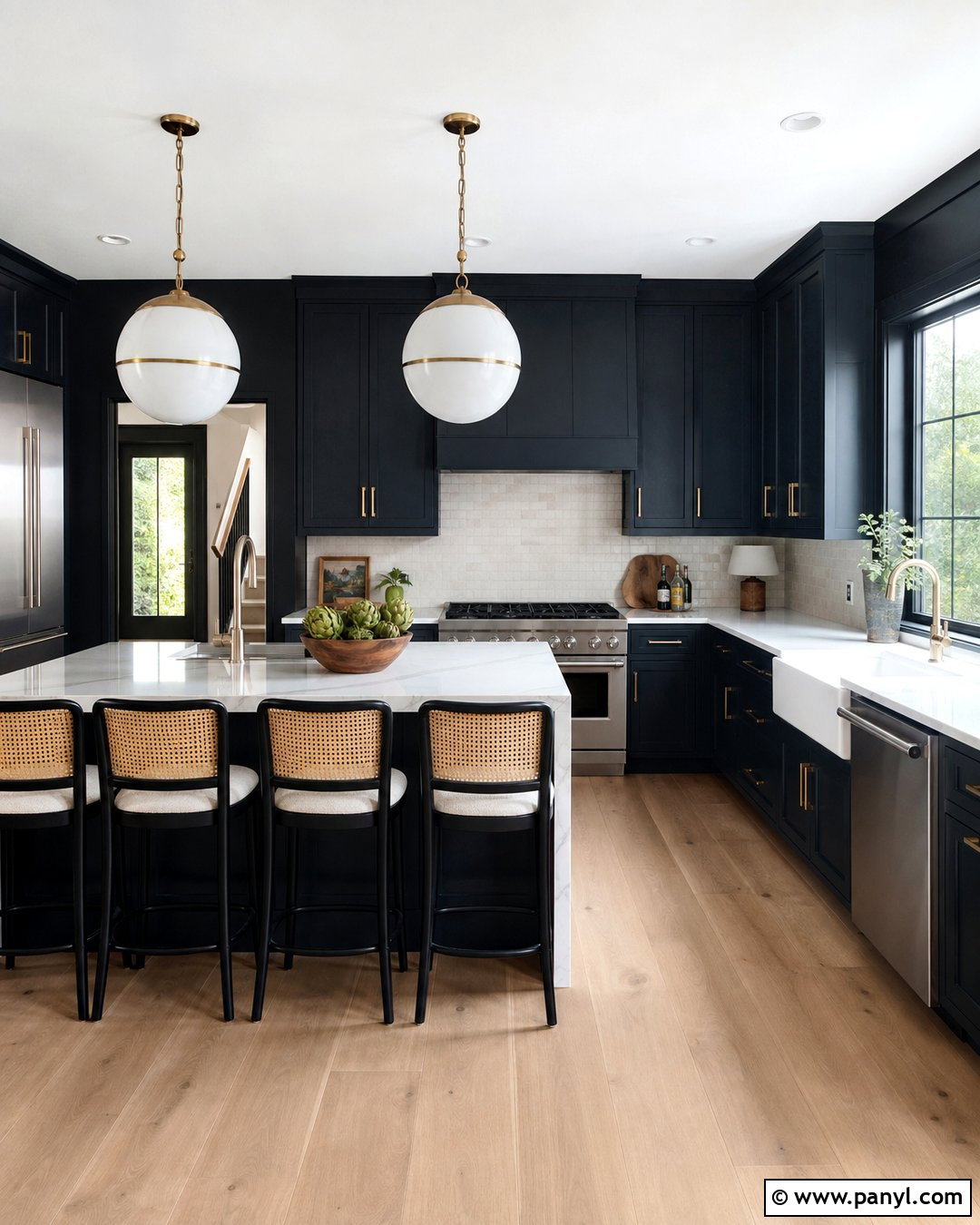 Black Kitchen Walls With Navy Cabinets - 30 black walls kitchen ideas