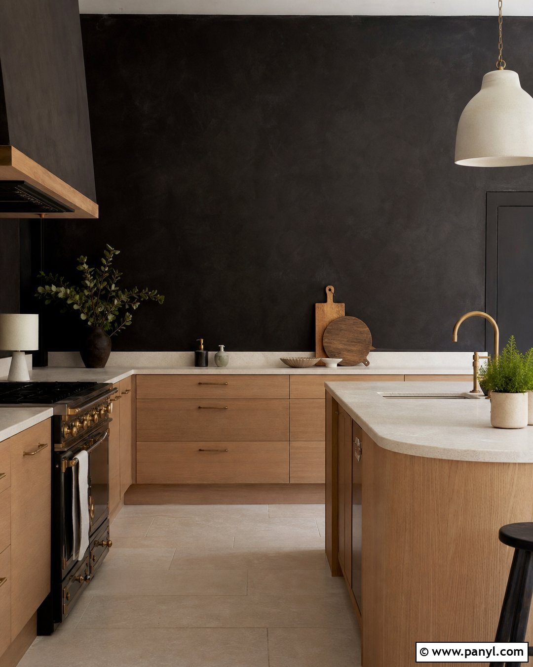Black Limewash Kitchen Walls With Oak Cabinets - 20 Black Kitchen Walls With Brown Cabinets
