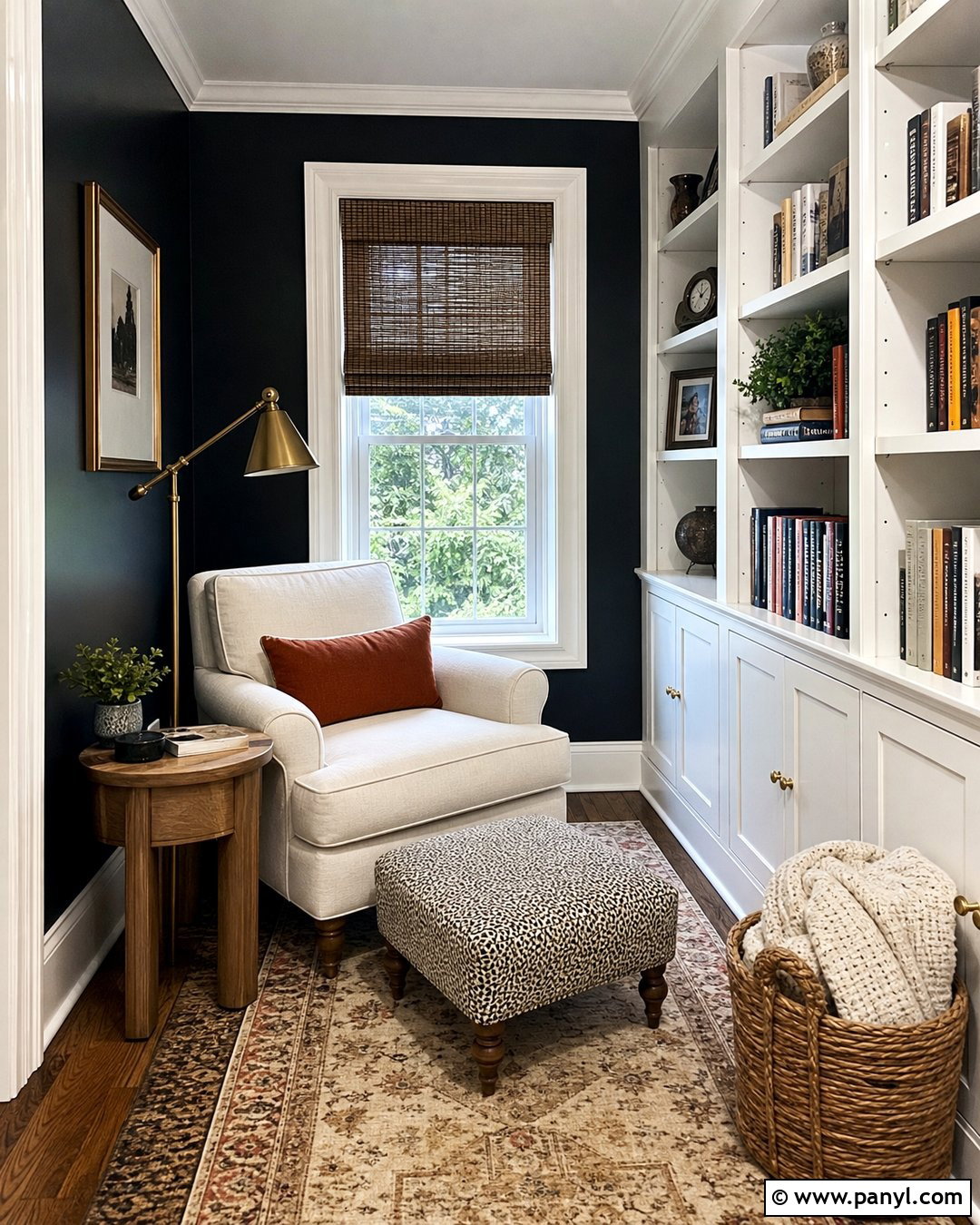 Black Reading Nook With White Trim - 30 Black Walls White Trim Ideas