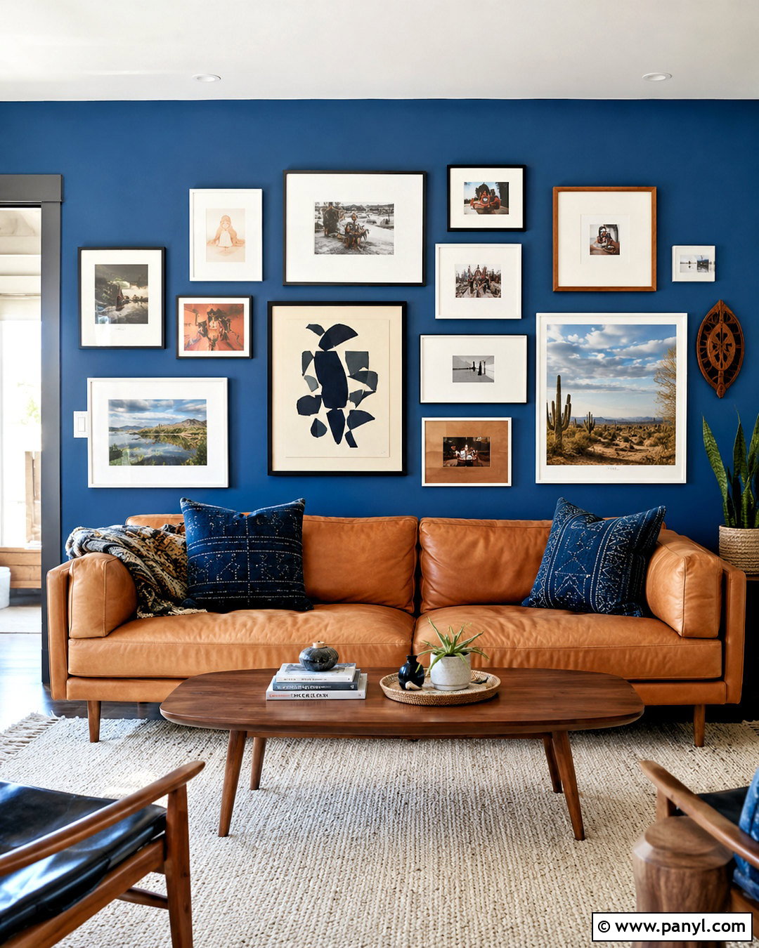 Blue Gallery Wall Accent - 40 Blue Accent Wall Ideas