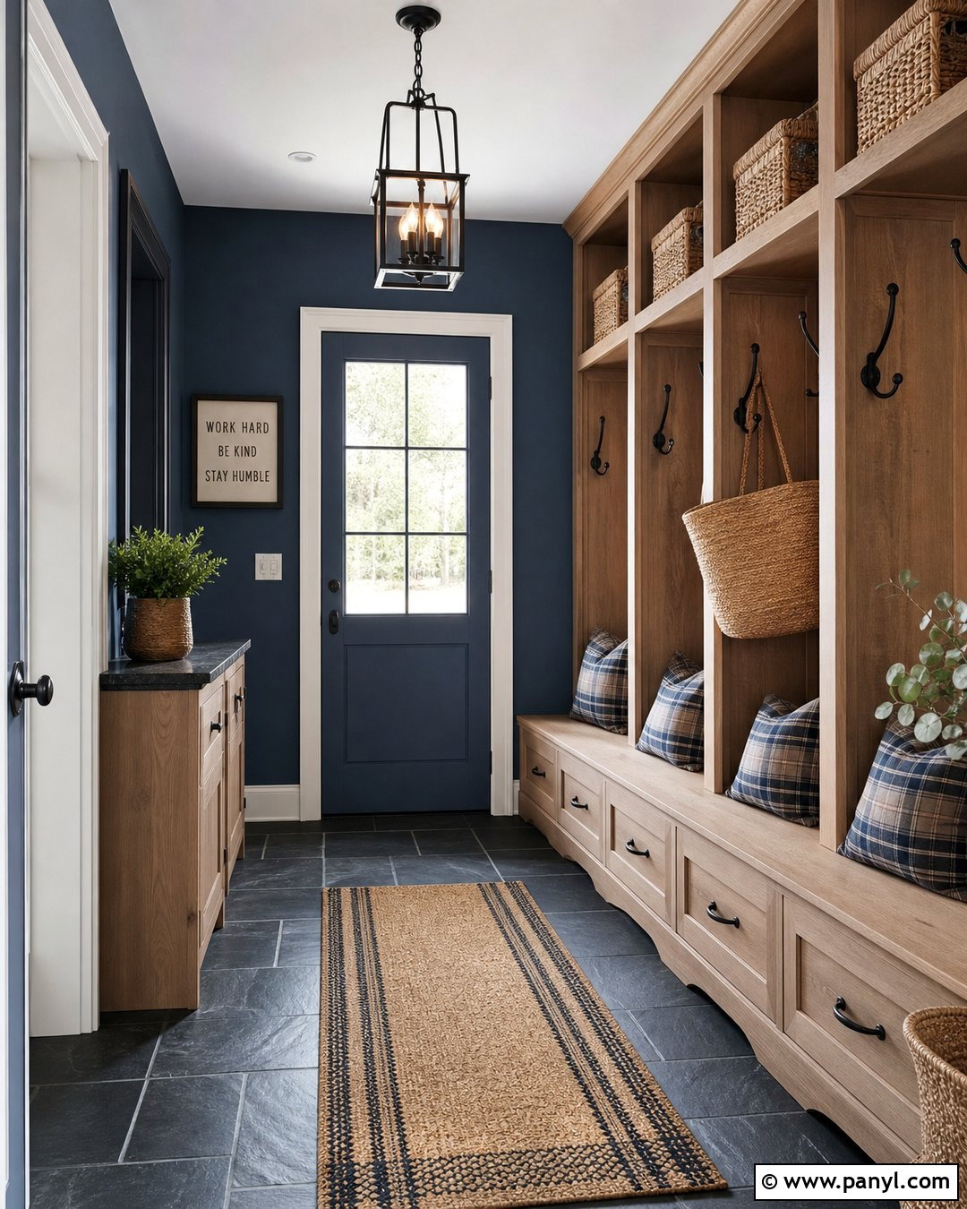 Blue Mudroom Walls - 35 Blue Painted Walls