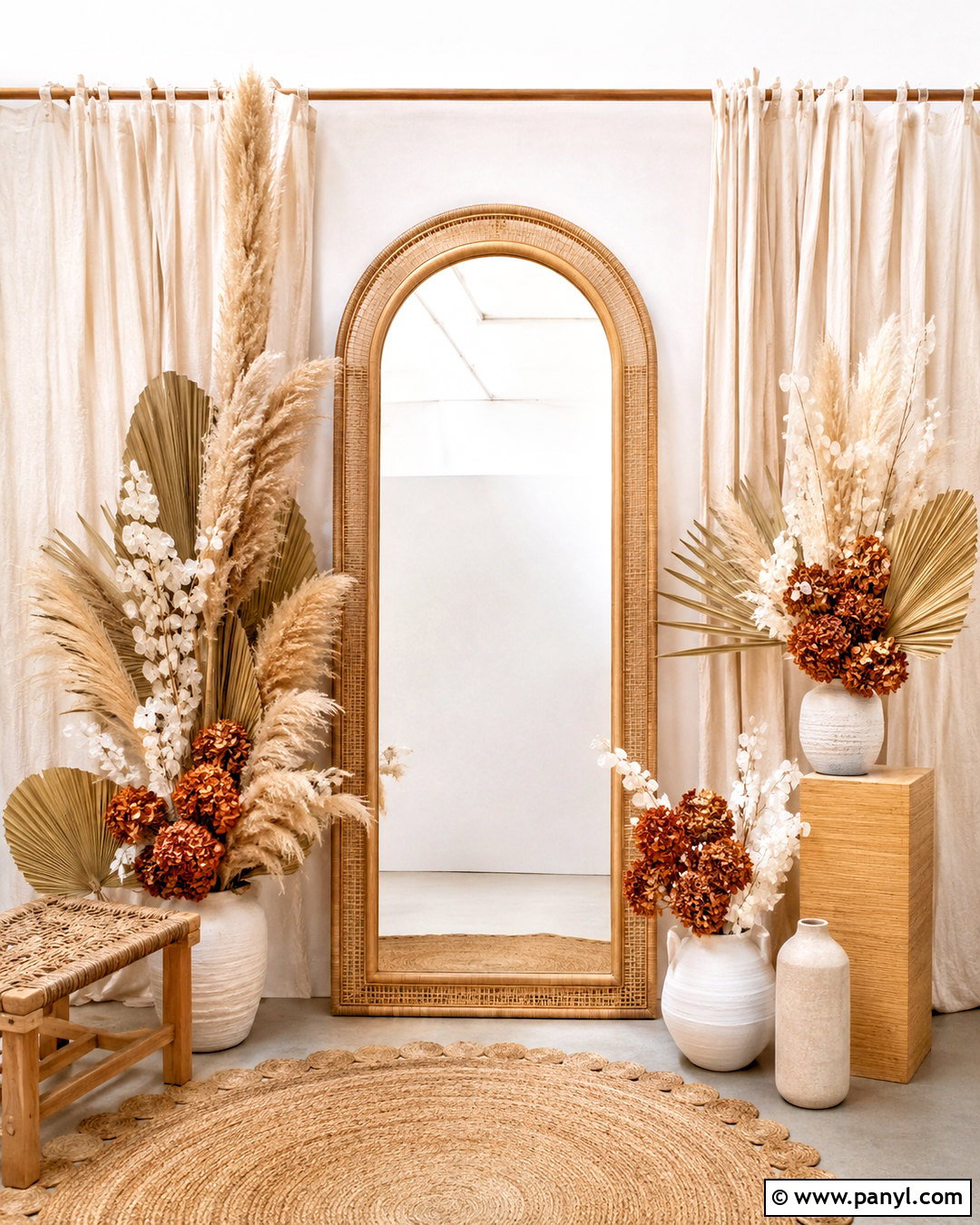 Boho Mirror Backdrop - 20 mirror backdrop ideas