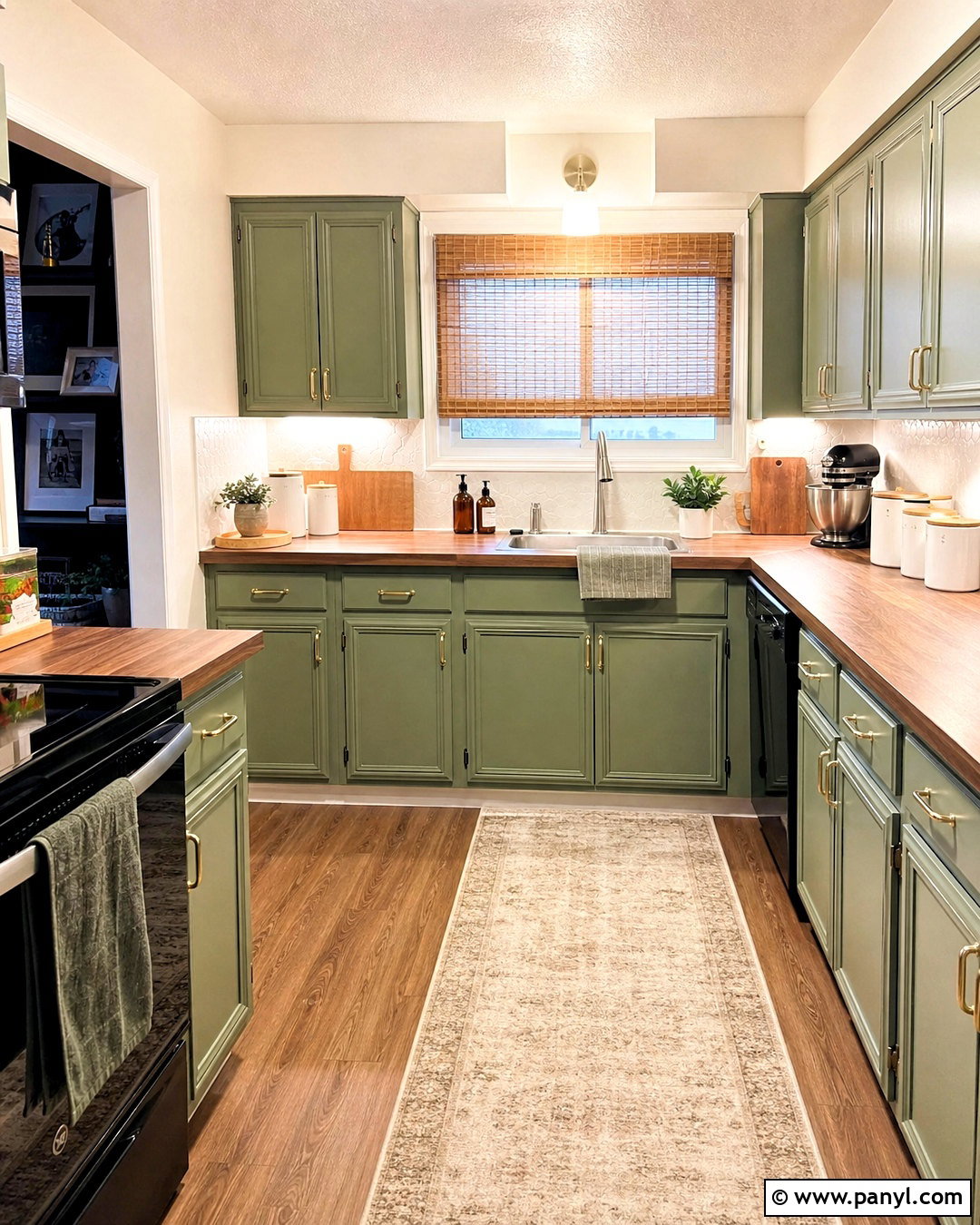 Budget Green And Brown Kitchen Makeover - 20 green and brown kitchen ideas