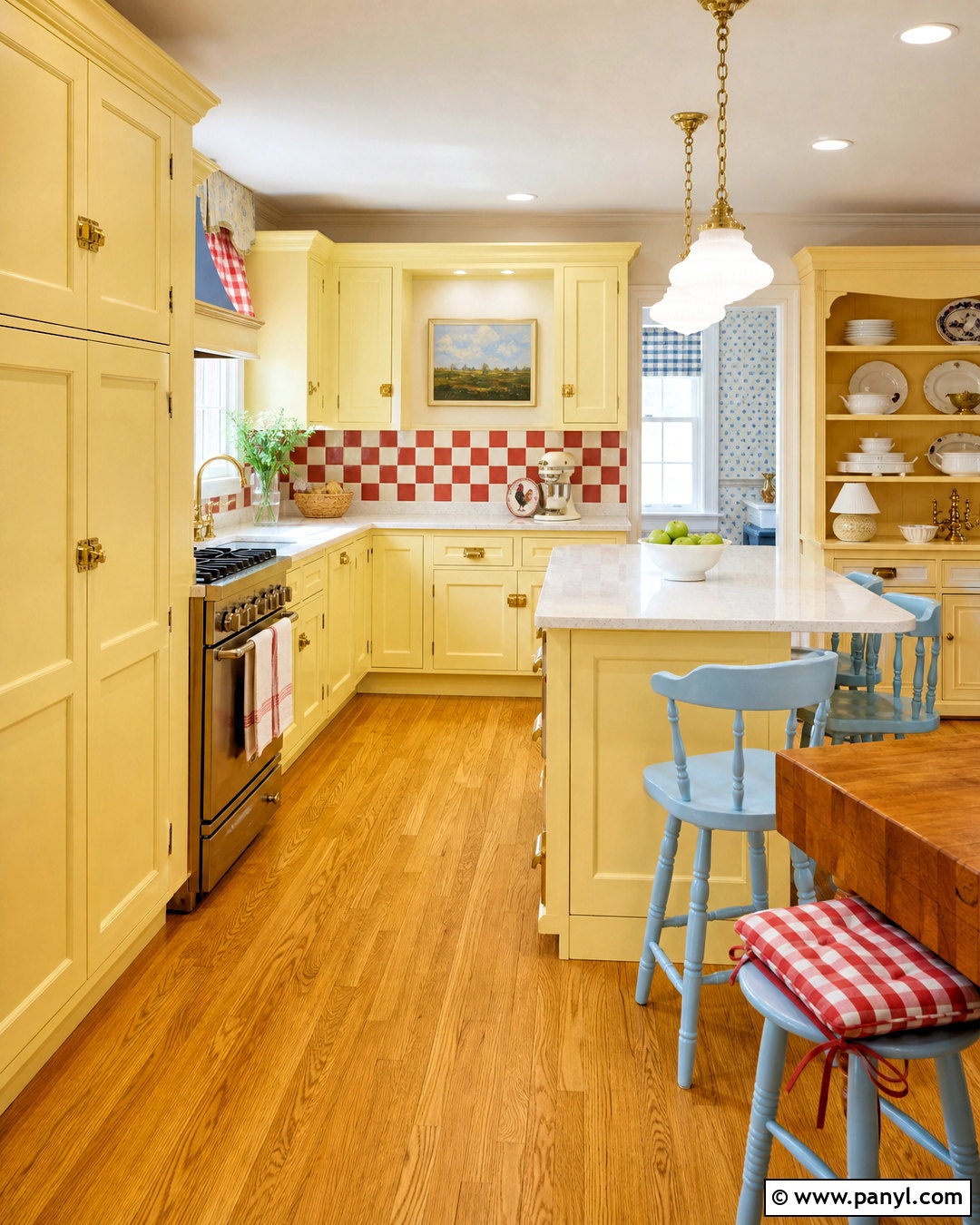 Butter Yellow Kitchen - 20 bold kitchen colors