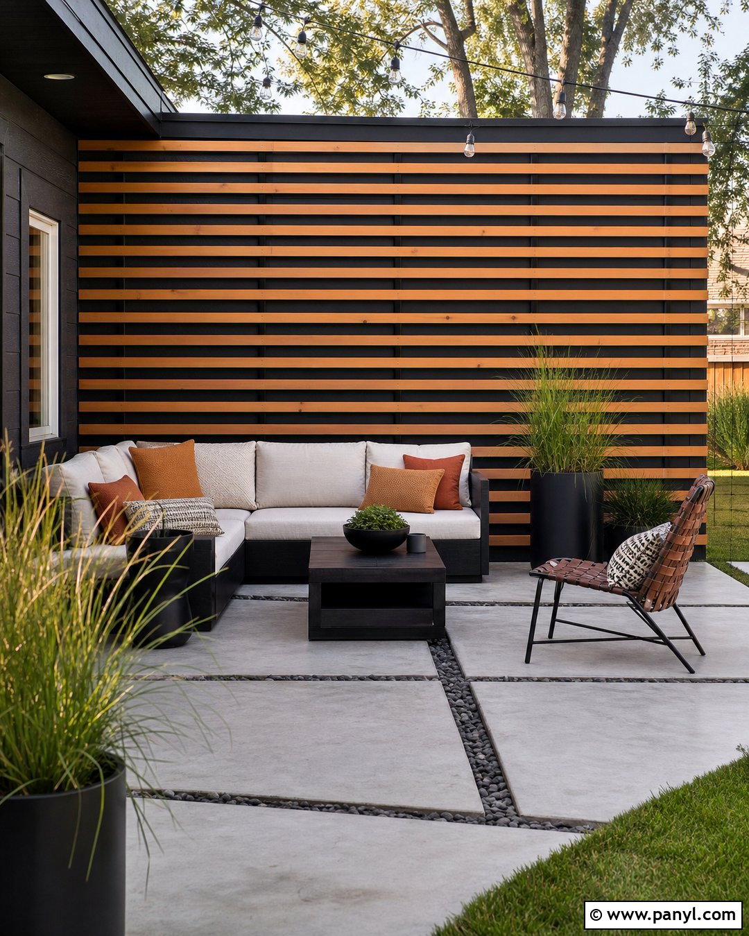 Cedar Slat Outdoor Accent Wall - 35 Outdoor Accent Wall Ideas