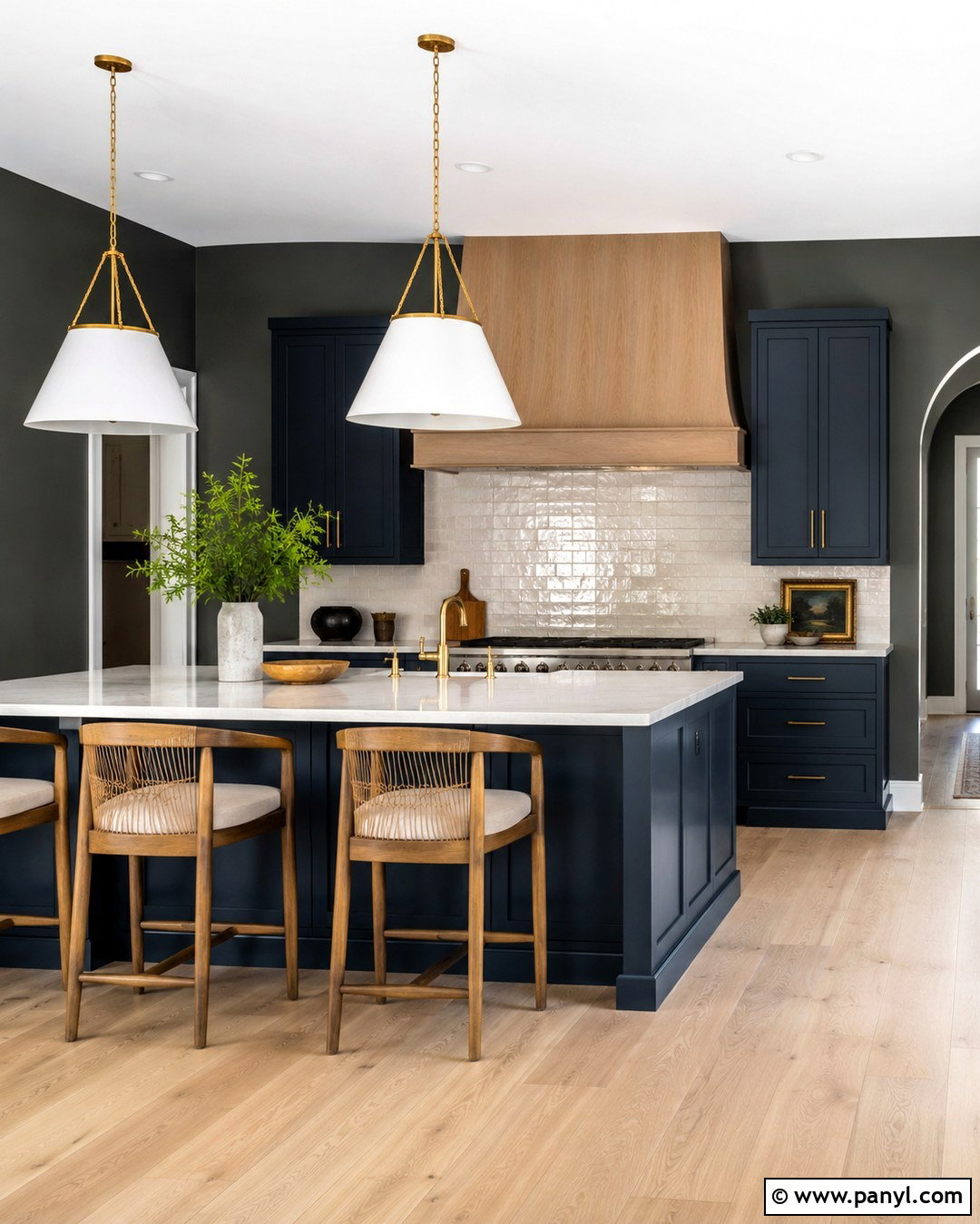 Charcoal Grey Kitchen Walls With Navy Cabinets - 20 Charcoal Grey Kitchen Walls