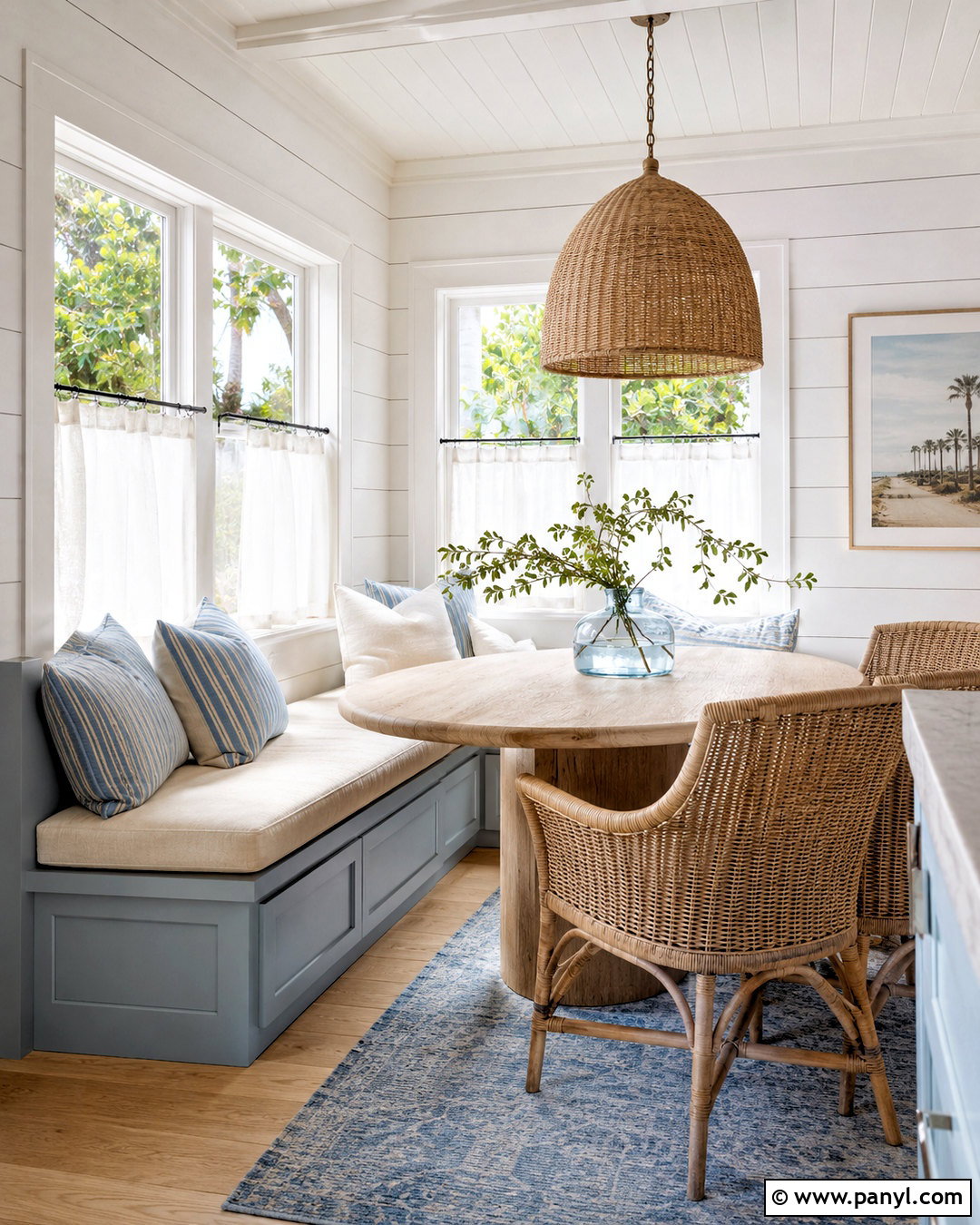 Coastal Breakfast Nook - 20 breakfast nook ideas