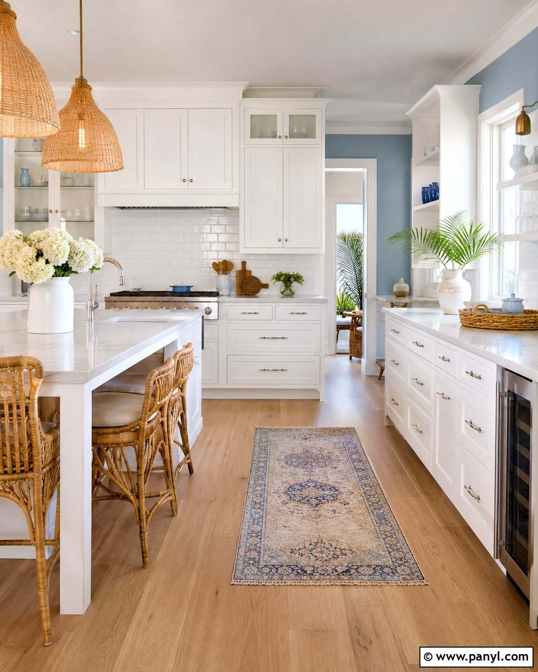 Coastal Kitchen With White Cabinets And Grey Walls - 20 White Cabinets Grey Walls