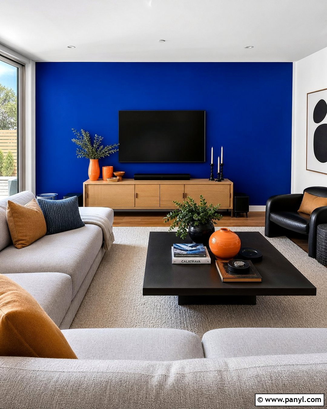 Cobalt Blue Accent Wall - 50 home wall colour ideas