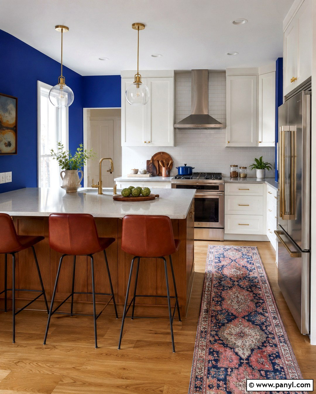 Cobalt Blue Kitchen Walls - 20 Colorful Interior Walls