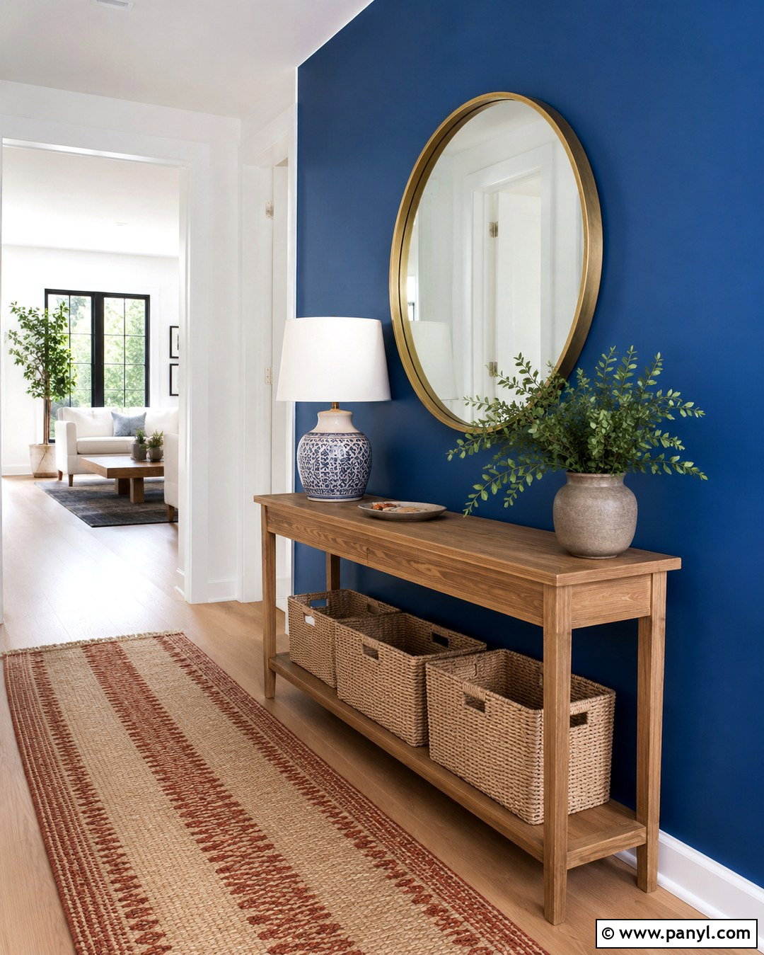 Cobalt Entryway Wall - 20 Cobalt Wall Ideas