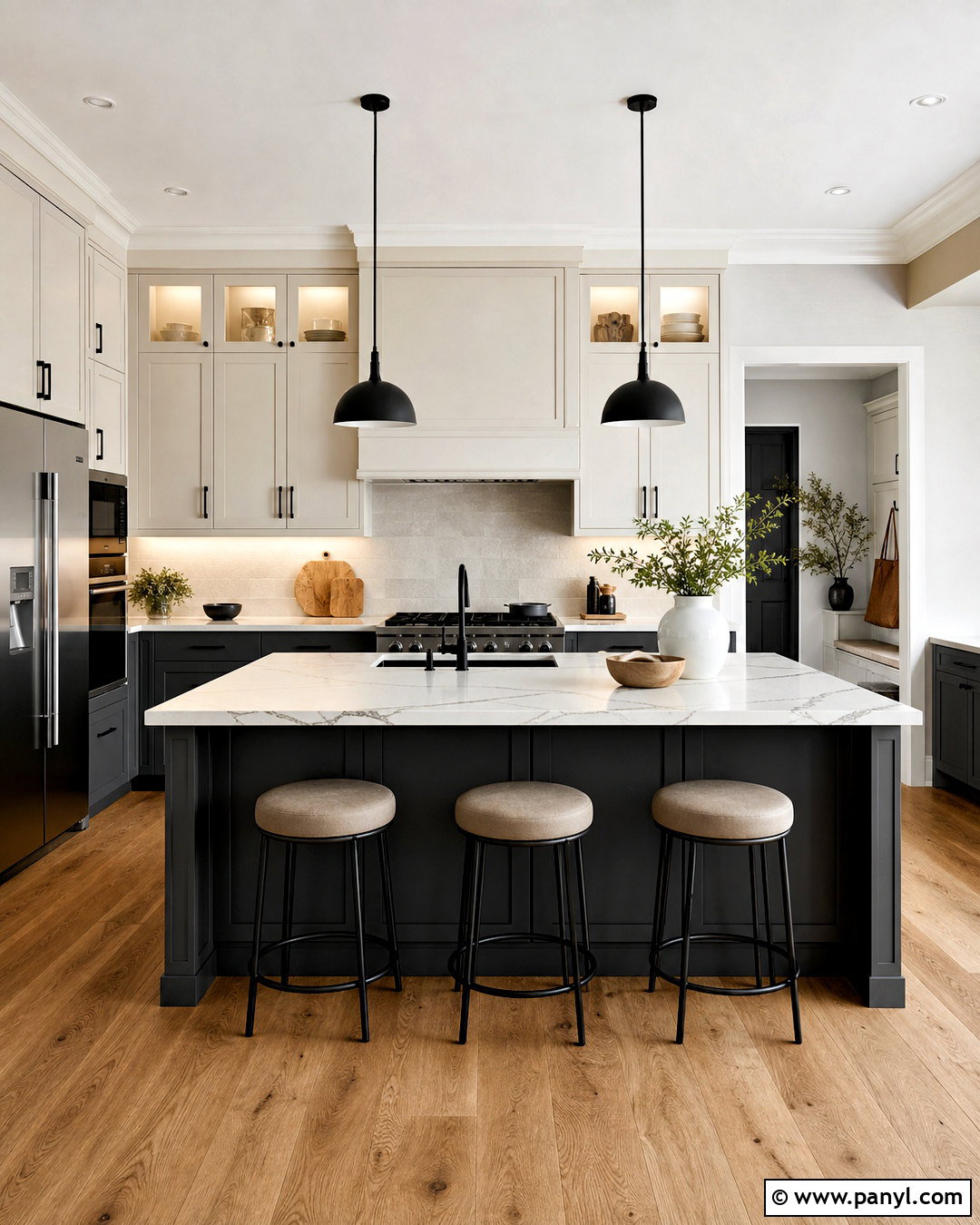 Cream And Charcoal Gray Kitchen - 20 cream kitchen colour schemes