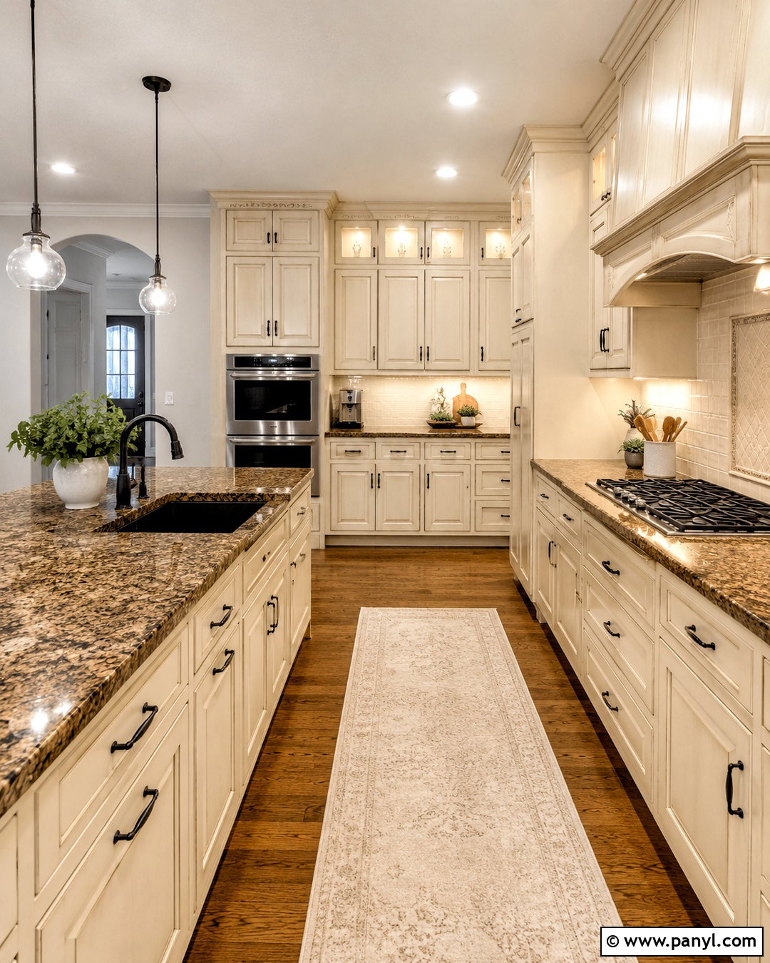 Cream Cabinets With Brown Granite Countertops - 20 cream and brown kitchen ideas