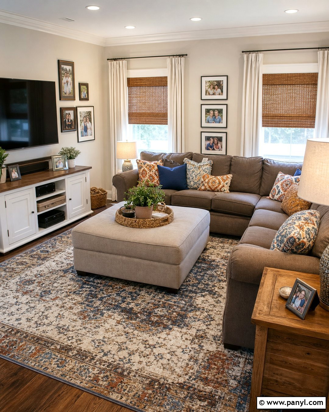Cream Walls Family Room - 30 Cream Walls With White Trim Ideas