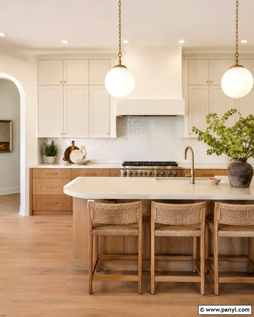 Creamy White Wall Color - 20 Relaxing Wall Colors