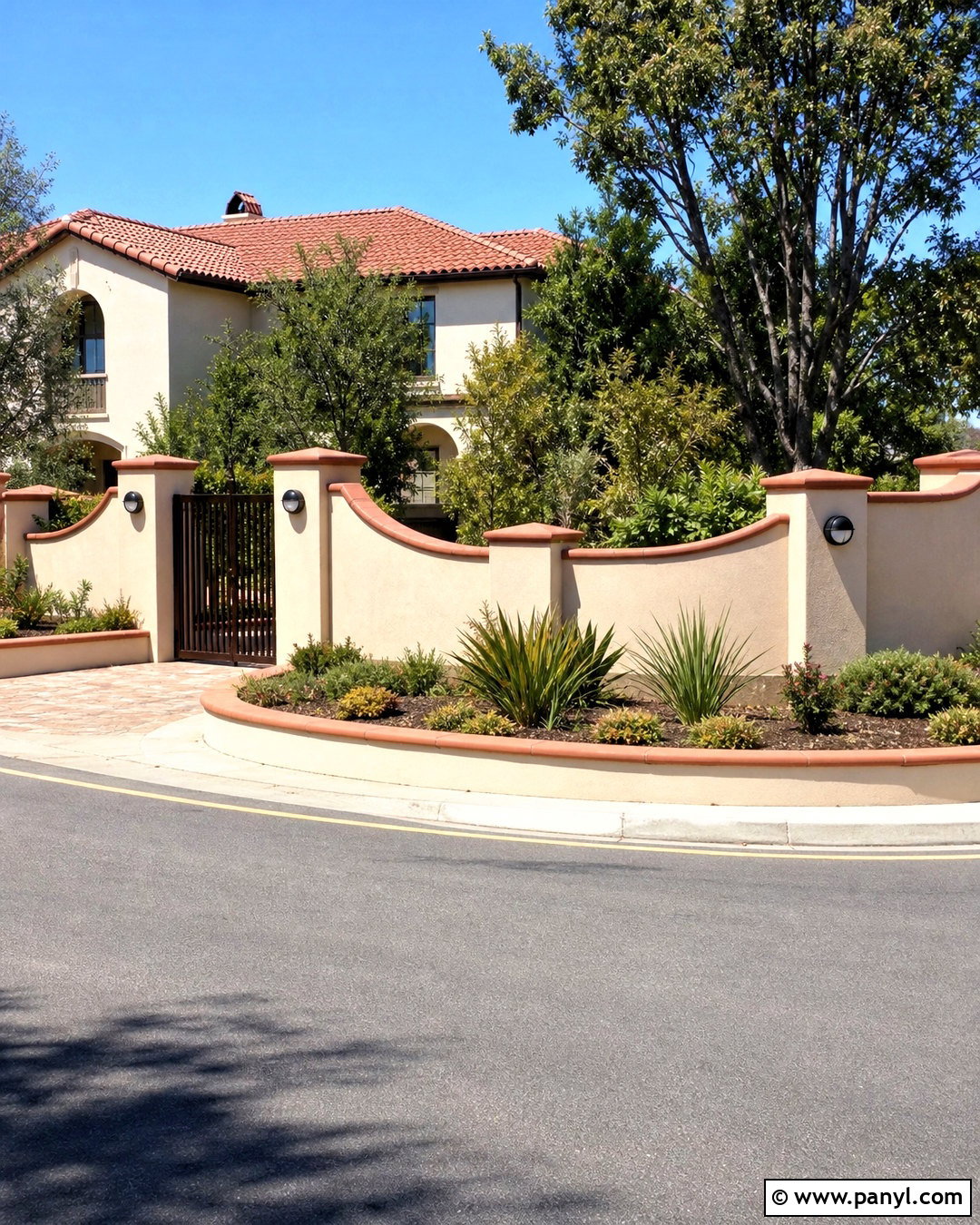 Curved Compound Wall - 20 simple compound wall design ideas