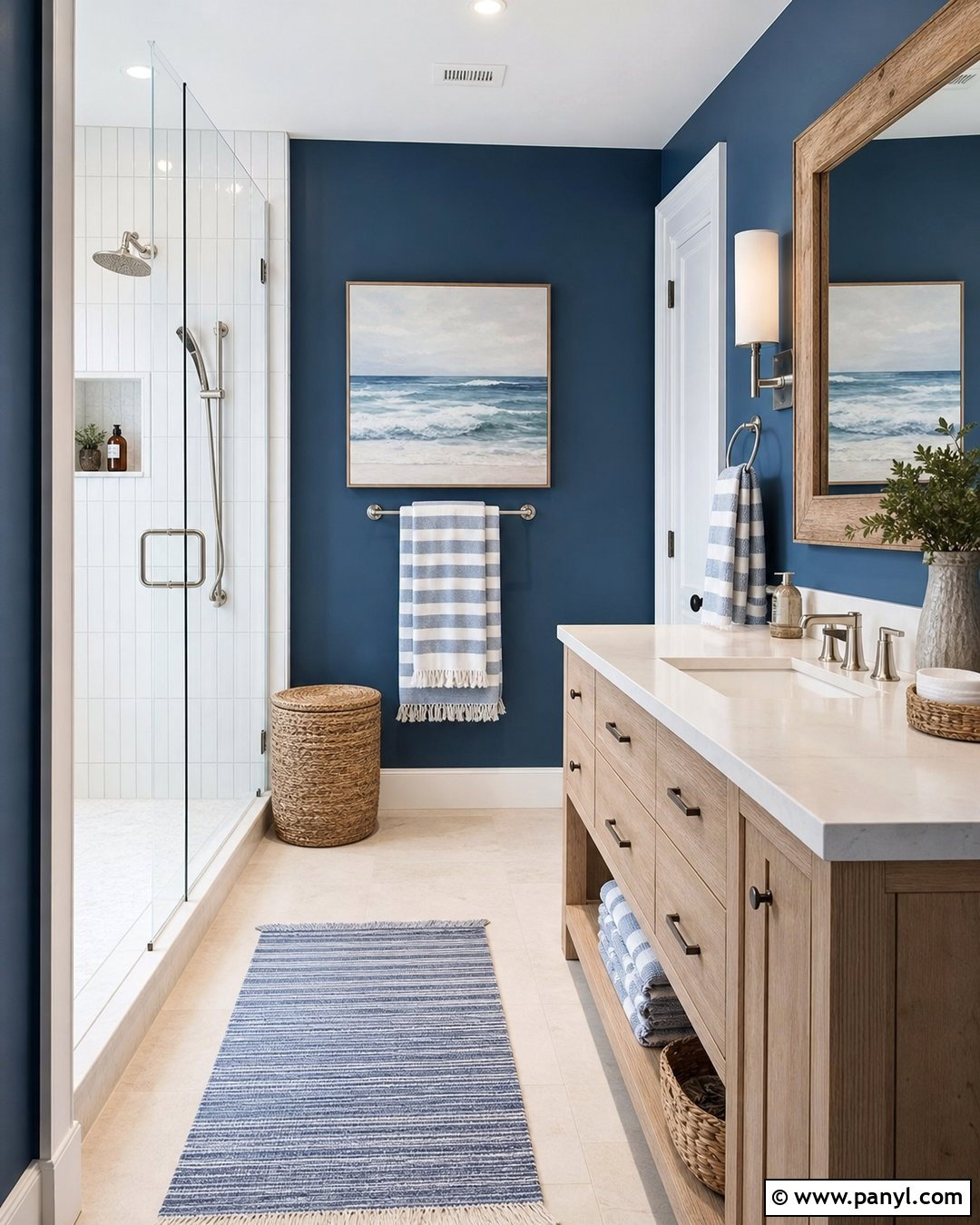 Dark Blue Bathroom Walls With Coastal Decor - 30 Bathroom Dark Walls