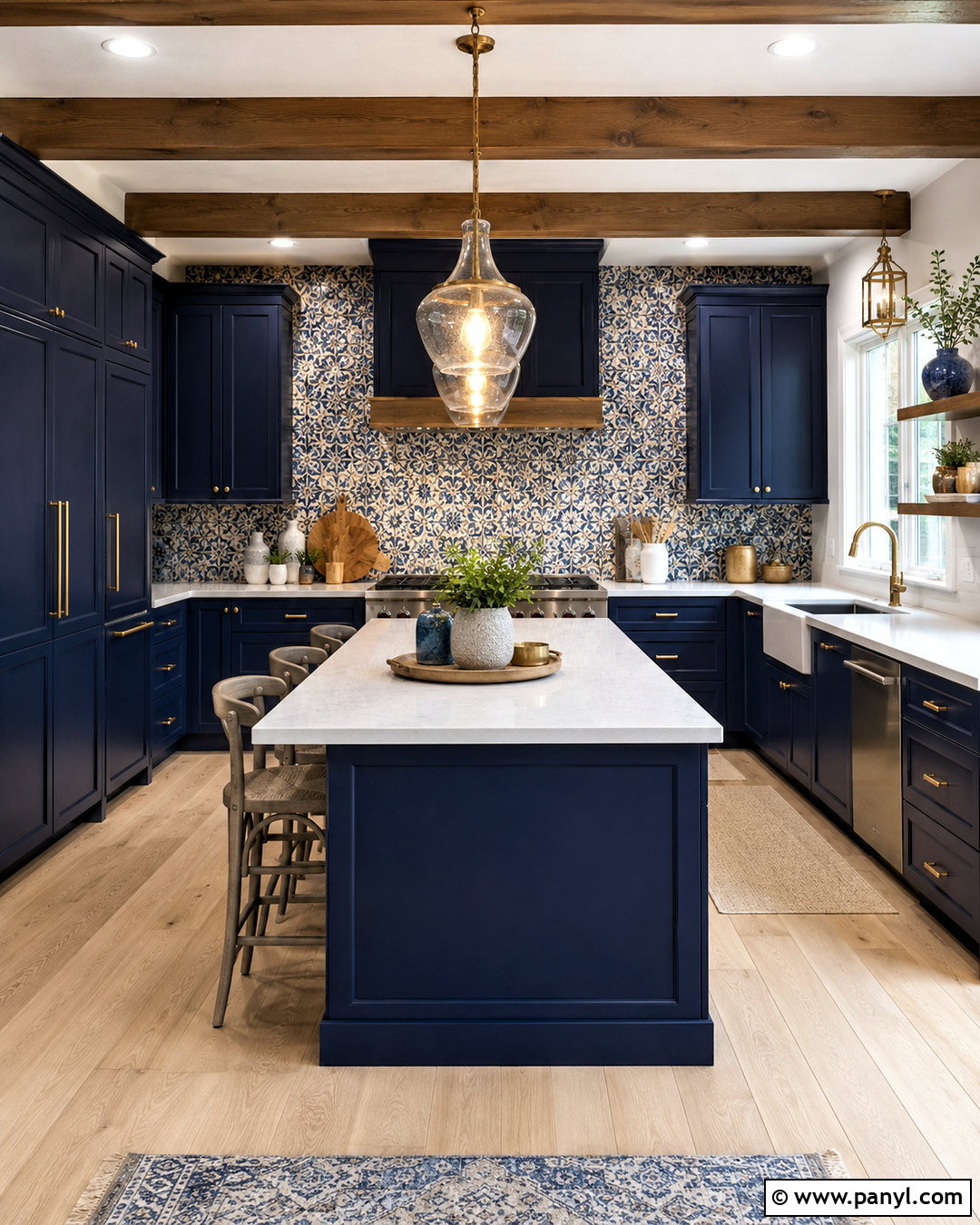 Dark Blue Kitchen With Patterned Tile - 20 dark blue kitchens