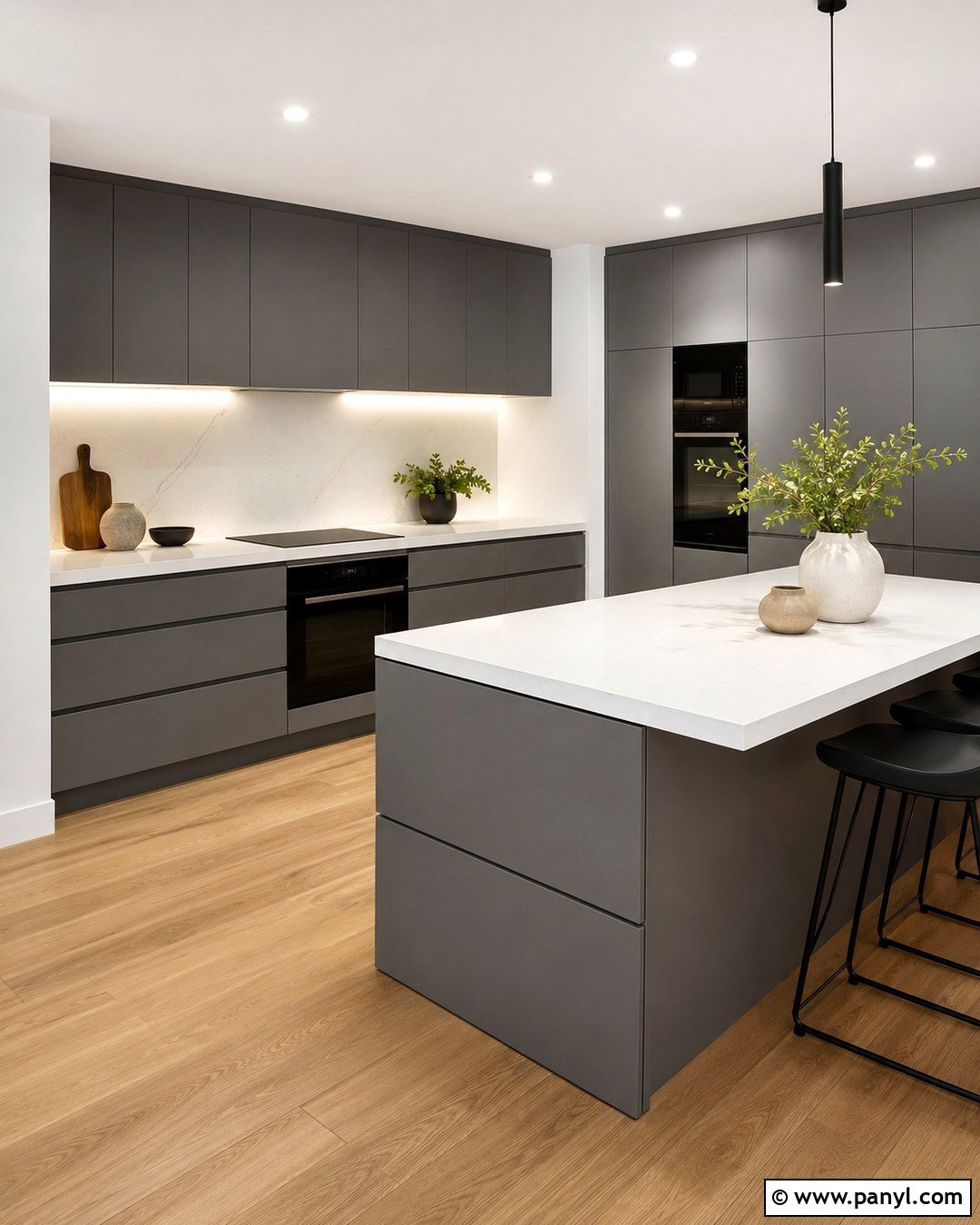 Dark Gray Cabinets With Minimal Decor - 20 Light Gray Walls Dark Gray Cabinets