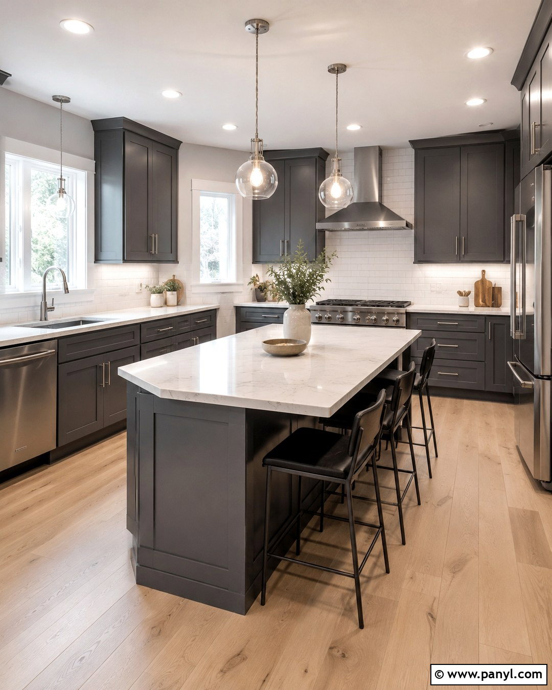 Dark Gray Cabinets With White Quartz - 20 Light Gray Walls Dark Gray Cabinets