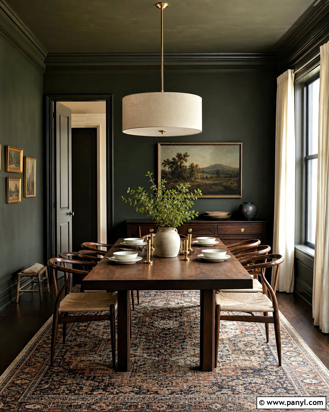Dark Green Dining Room - 20 green painted rooms