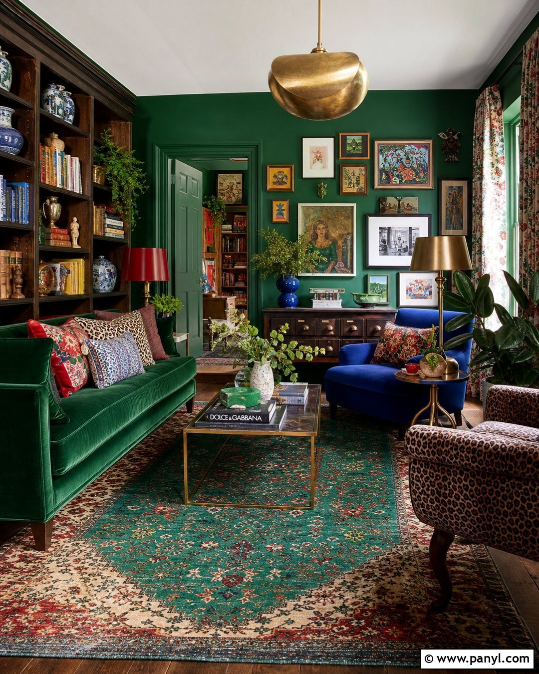 Emerald Green Walls With Maximalist Decor - 30 emerald green walls