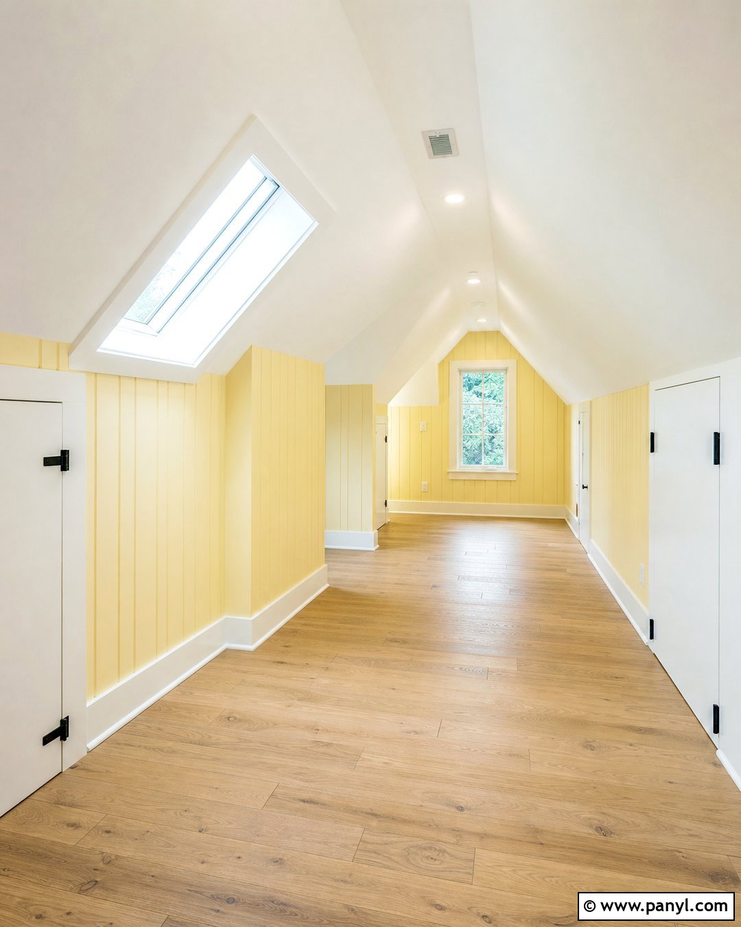Empty Attic Room With Yellow Walls - 20 Empty Room With Yellow Walls