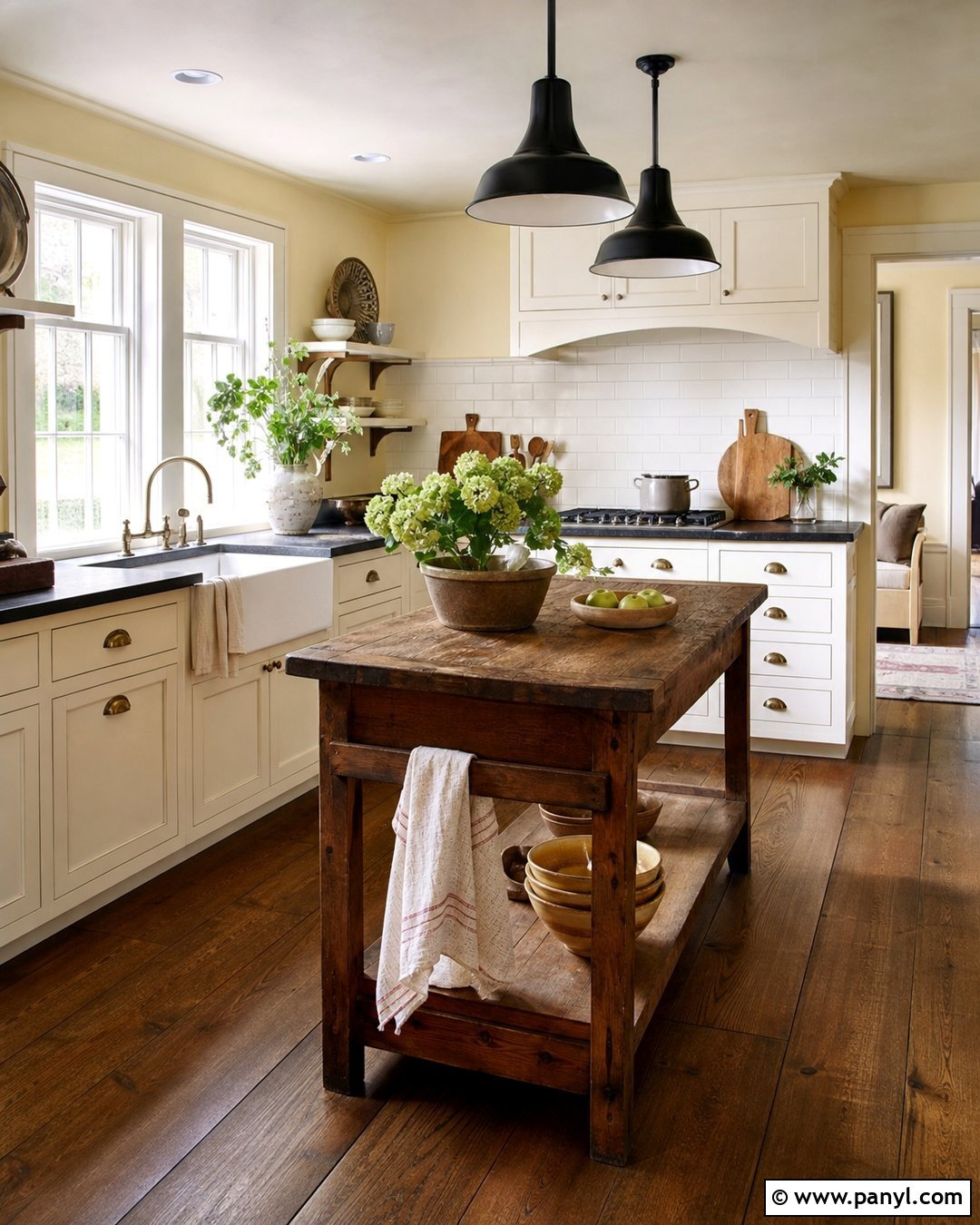 Farmhouse Yellow Kitchen - 20 Best Yellow Wall Color Ideas