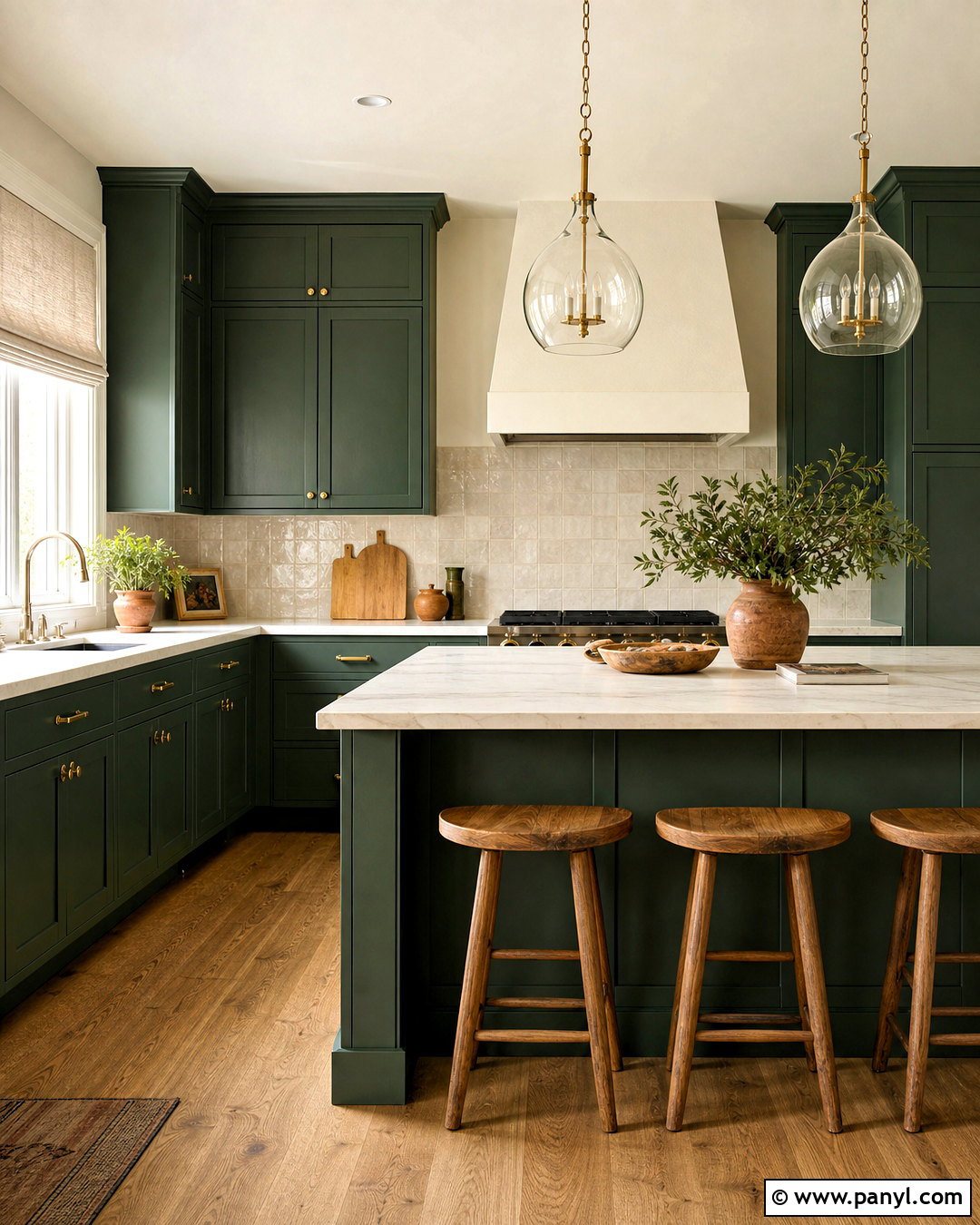 Forest Green And Cream Kitchen - 20 interior room color combination ideas