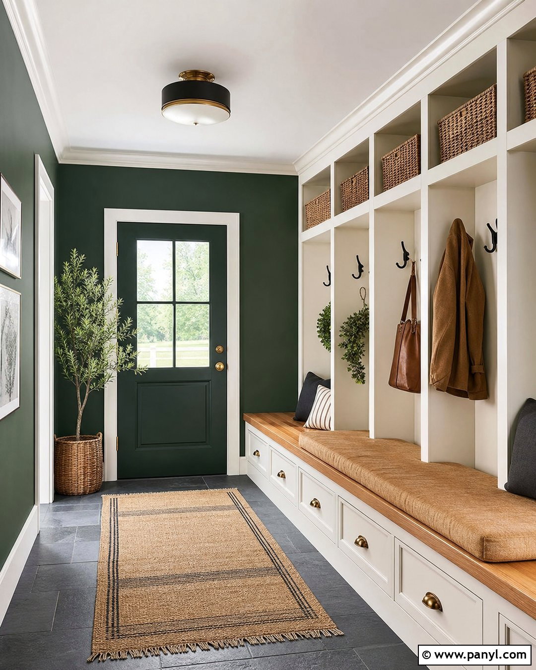 Forest Green Walls In A Mudroom - 30 forest green walls