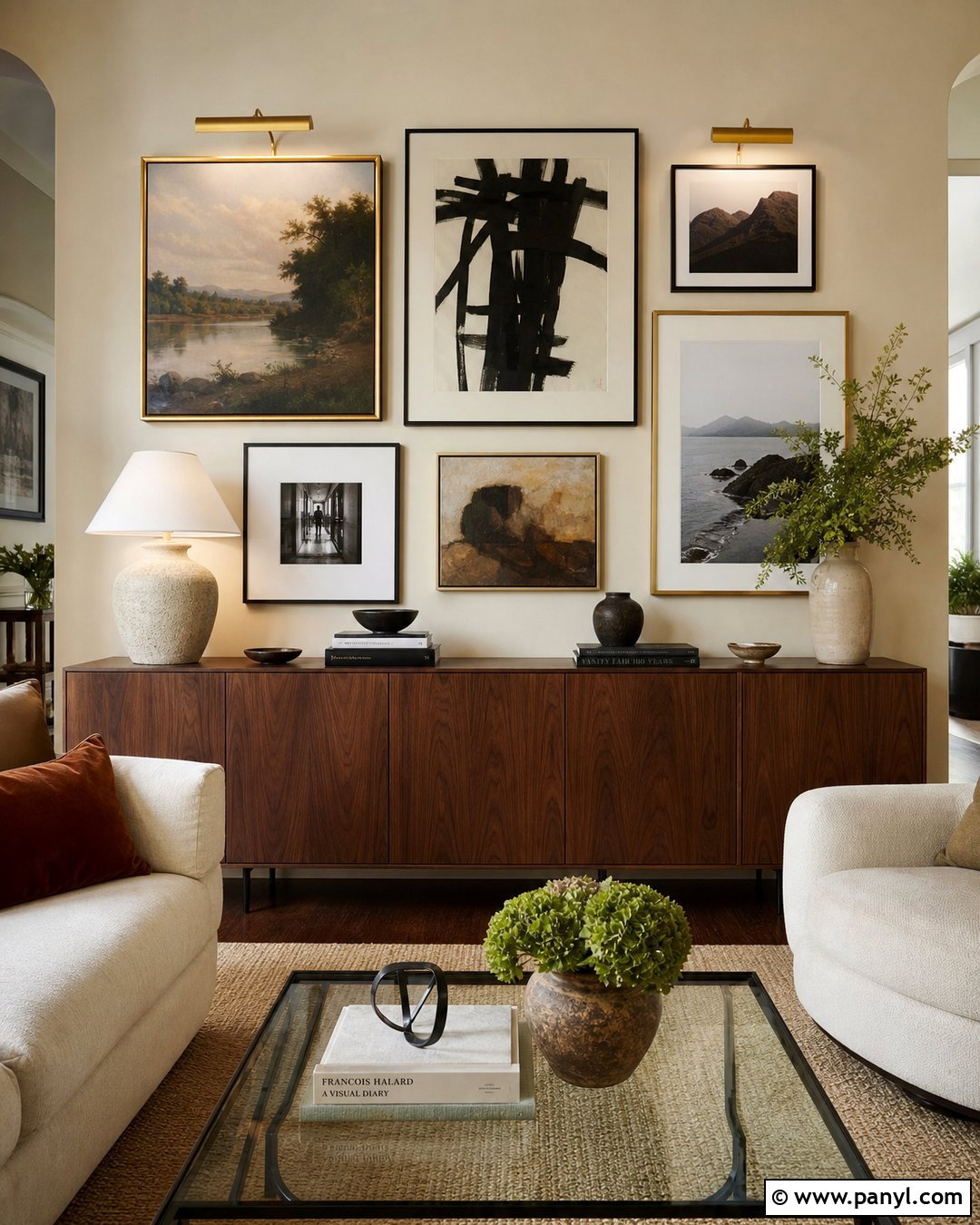 Gallery Wall With Vanilla Latte Walls - 50 Vanilla Latte Color Wall Ideas