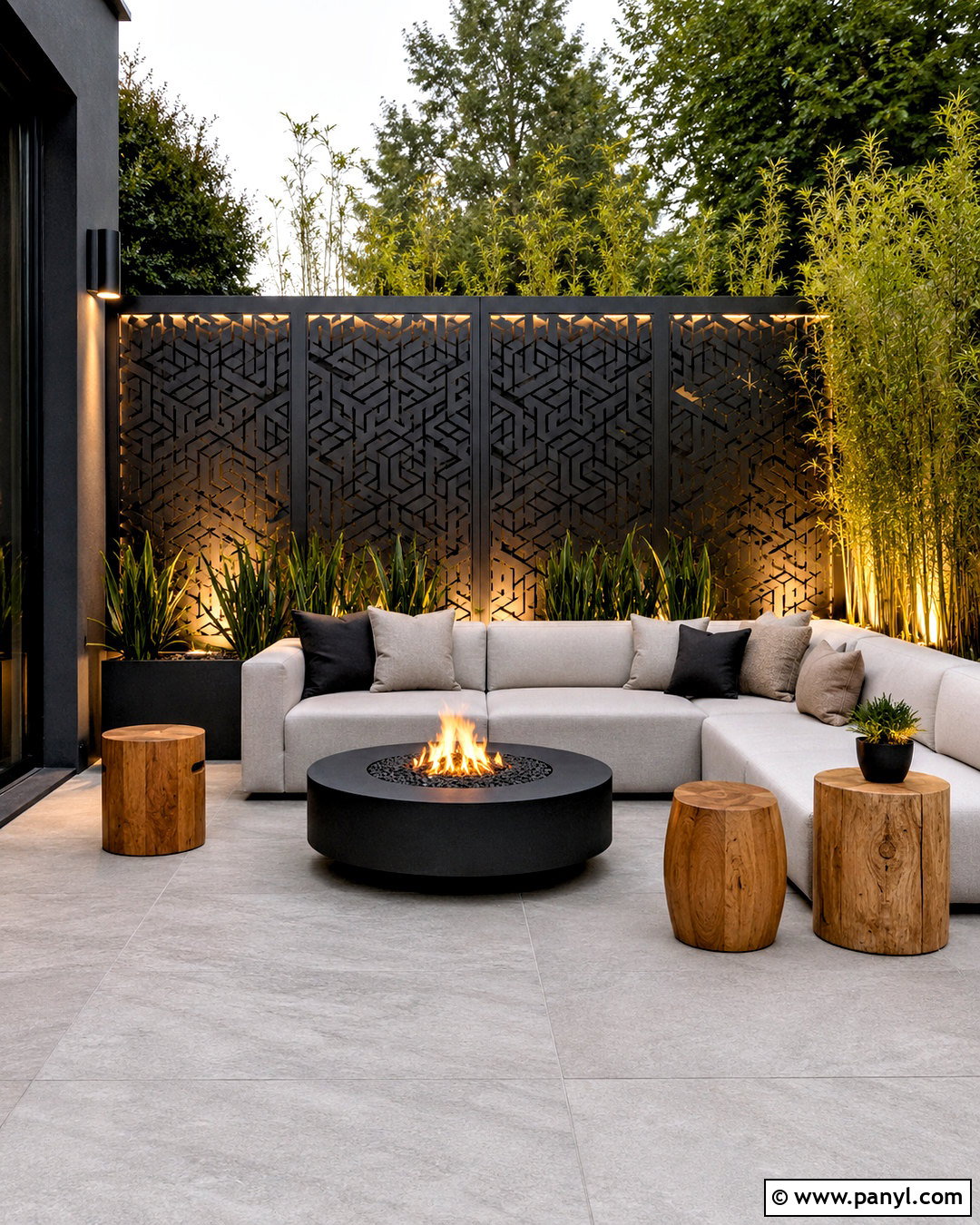 Geometric Screen Outdoor Feature Wall - 20 outdoor feature wall ideas