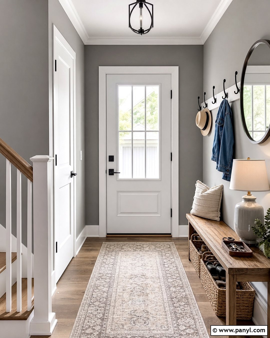 Grey And White Entryway Walls - 30 Grey And White Walls