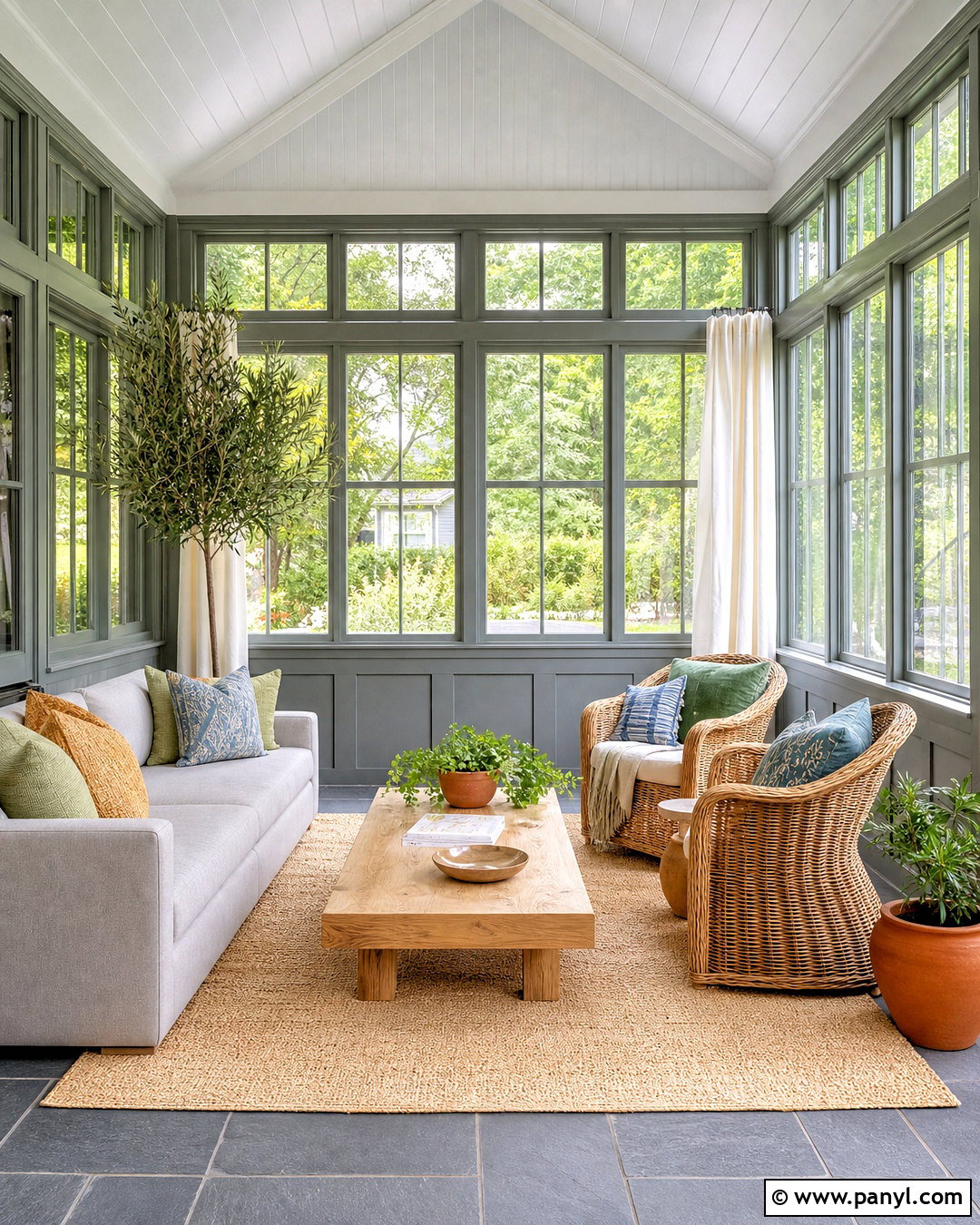 Grey Sunroom - 20 grey color room ideas
