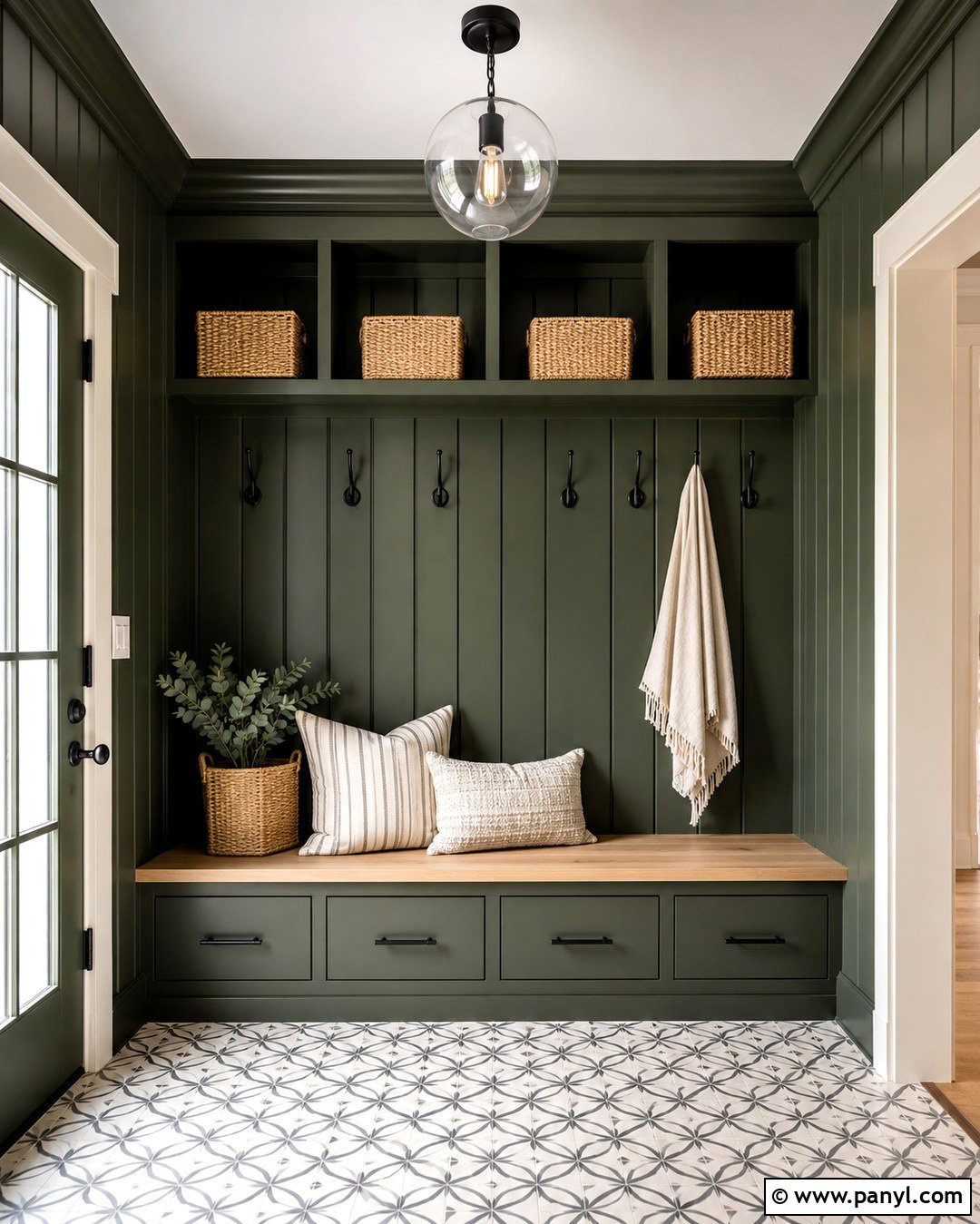 Hunter Green Mudroom Paneling - 20 Green Painted Paneling Ideas