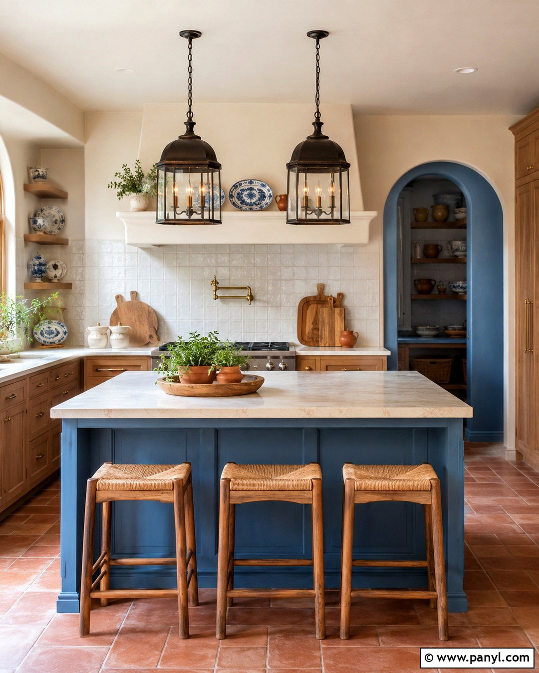Ivory And Blue Mediterranean Kitchen Walls - 20 Mediterranean Wall Paint Ideas