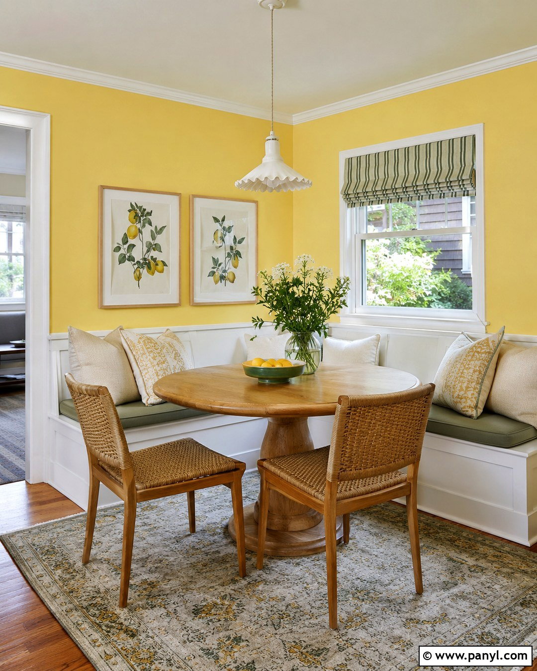 Lemon Walls In A Breakfast Nook - 20 Lemon Walls
