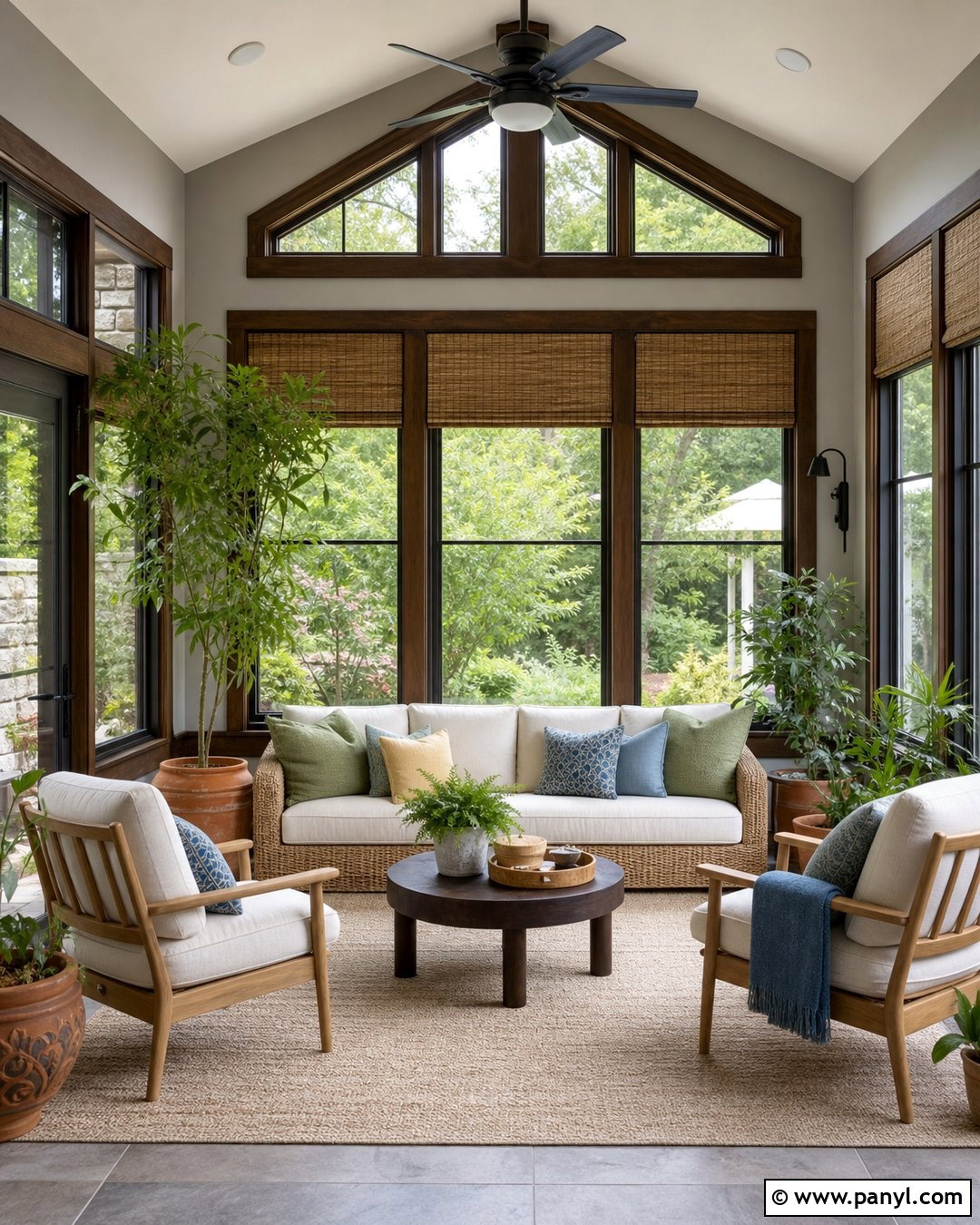 20 Light Grey Walls With Dark Wood Trim Ideas for Timeless Homes